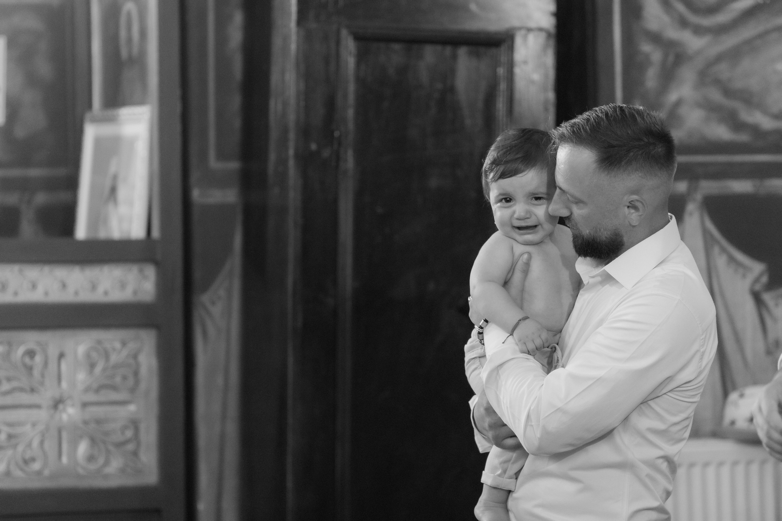 Louis Ionut. Fotograf si videograf — evenimente si studio