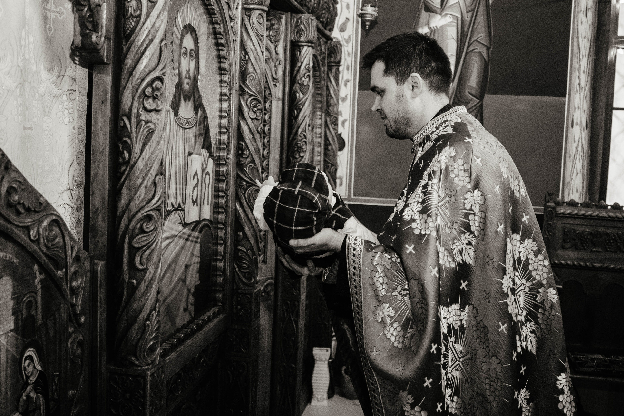 Damian. Fotograf si videograf — evenimente si studio