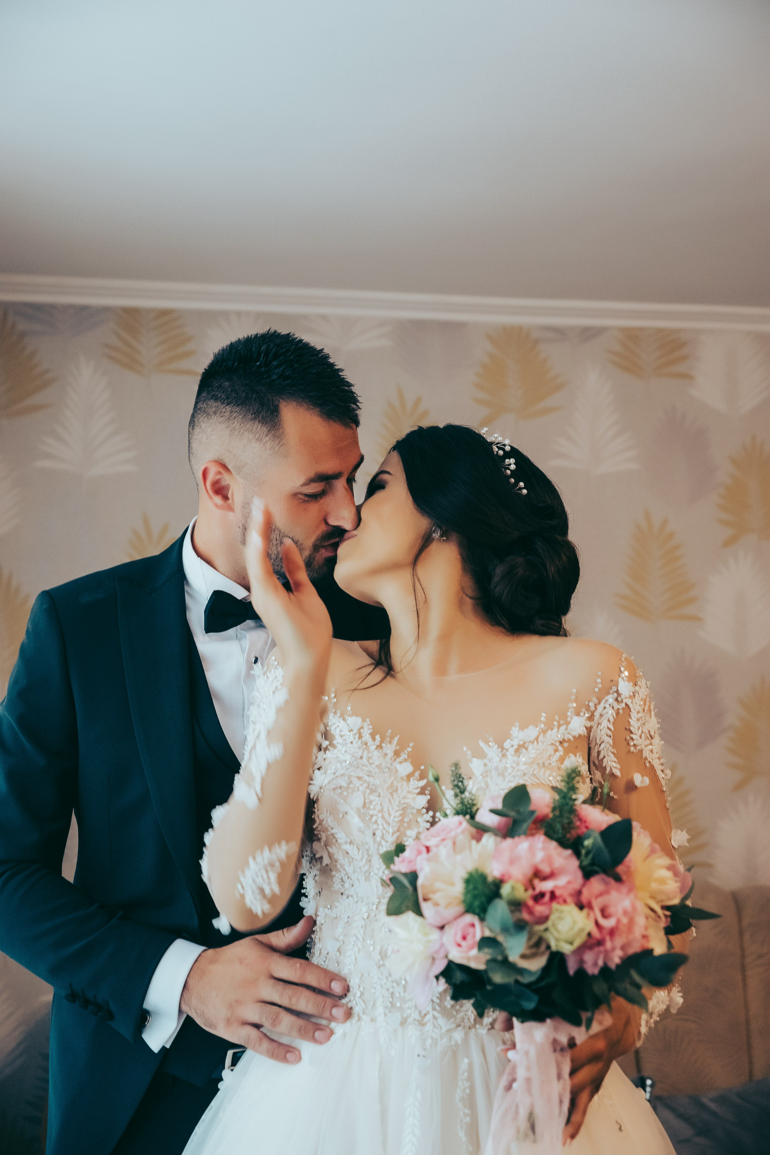 Lucian & Loredana. Fotograf de Nunta Focsani