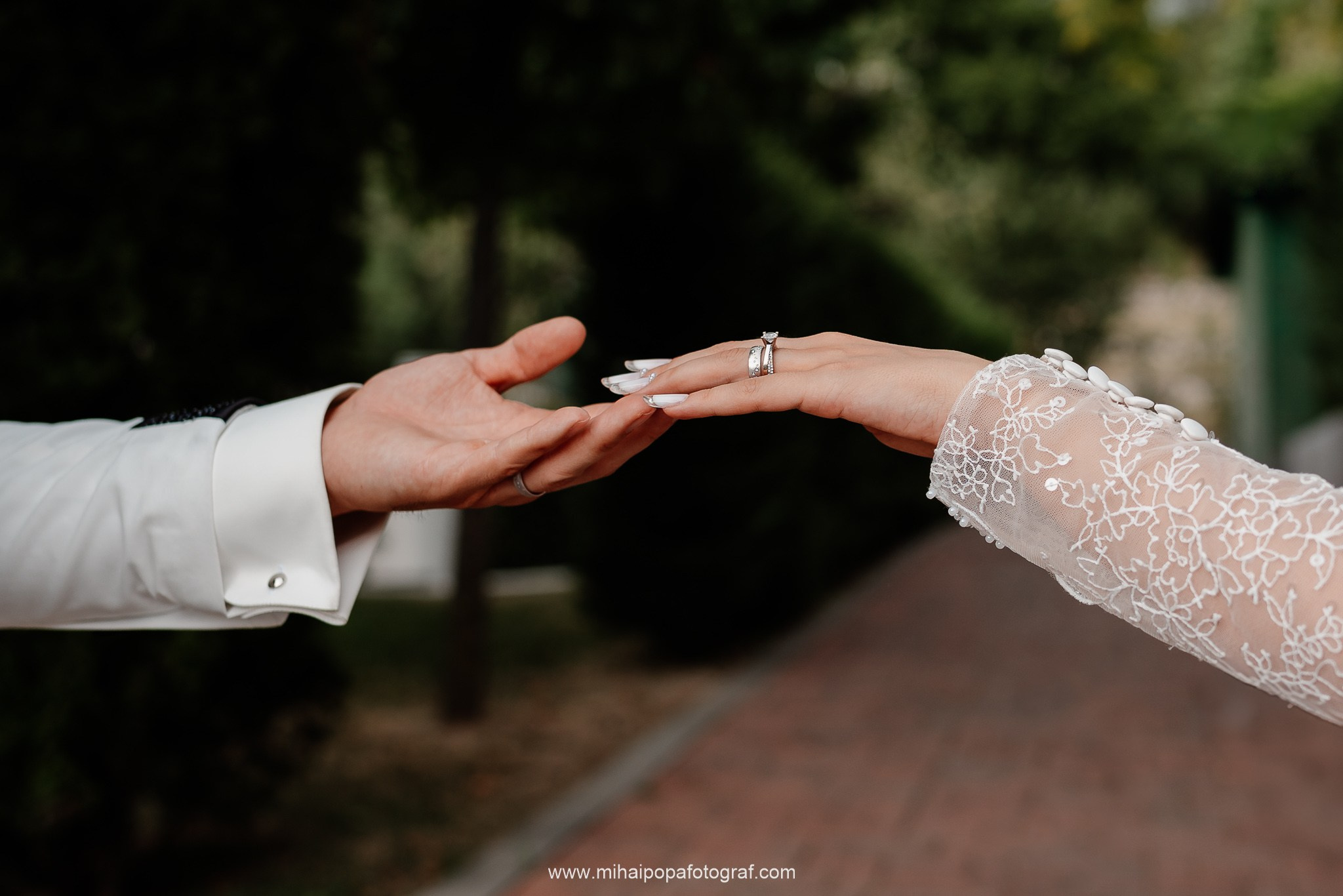 Fotograf de nuntă în Râmnicu Vâlcea | Mihai Popa Fotograf. Fotograf Nuntă & Botez București - Mihai Popa | Dincolo de oameni, imortalizez emoții!