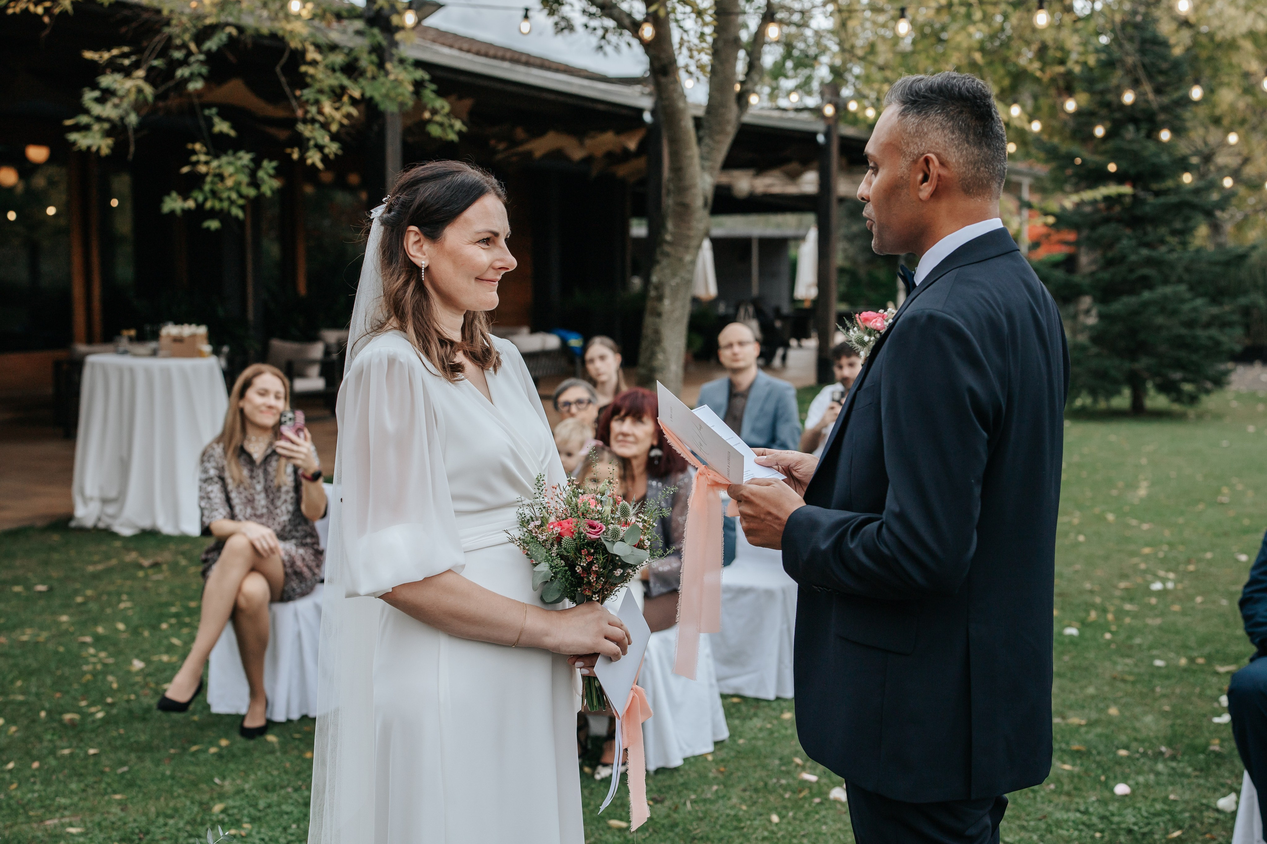Aurelia+Anand, 02.11.2025, Olot. Fotógrafa de bodas en Cataluña
