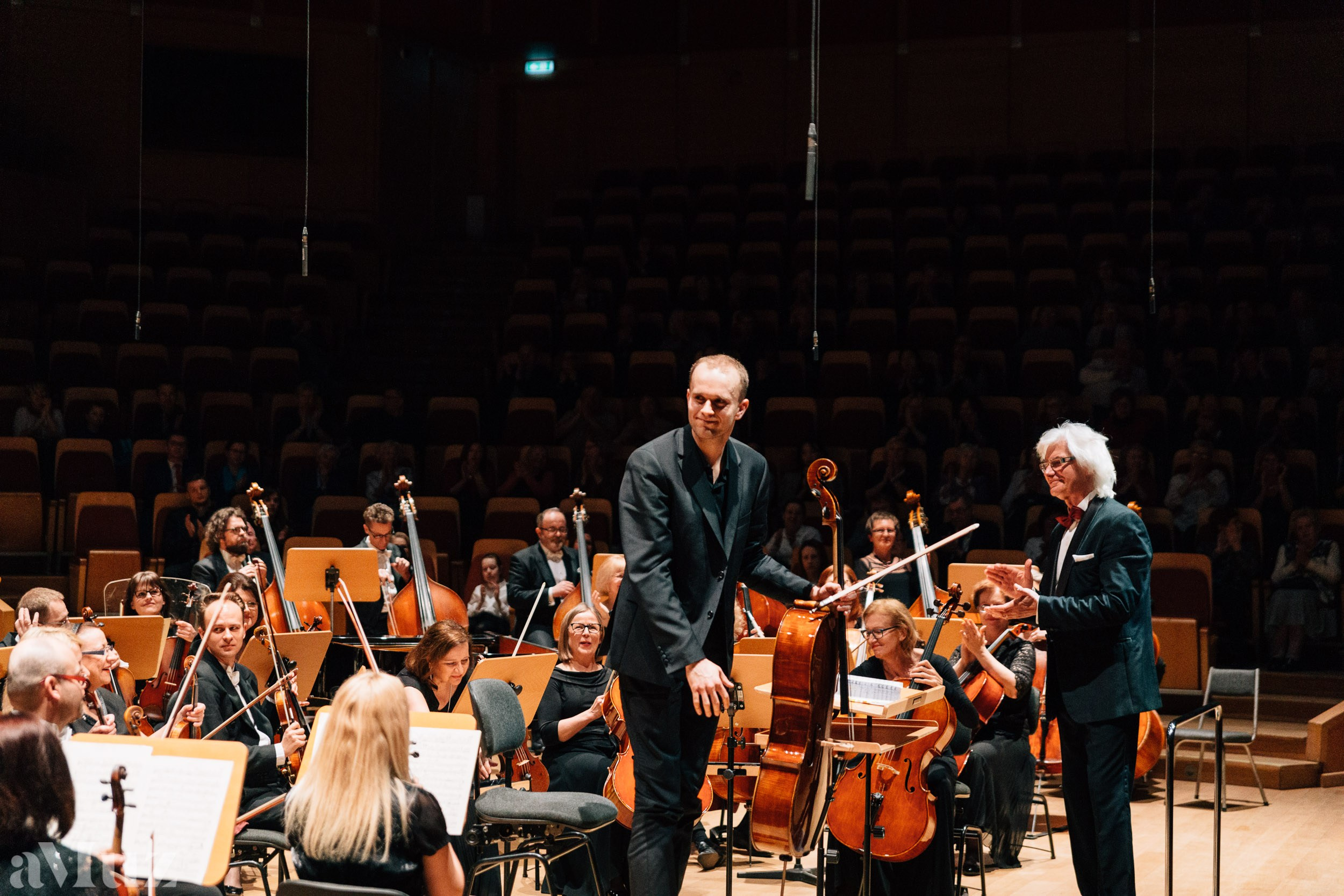 Filharmonia Bałtycka. Fotograf Ślubny Warszawa - Sesje Biznesowe Rodzinne Eventy