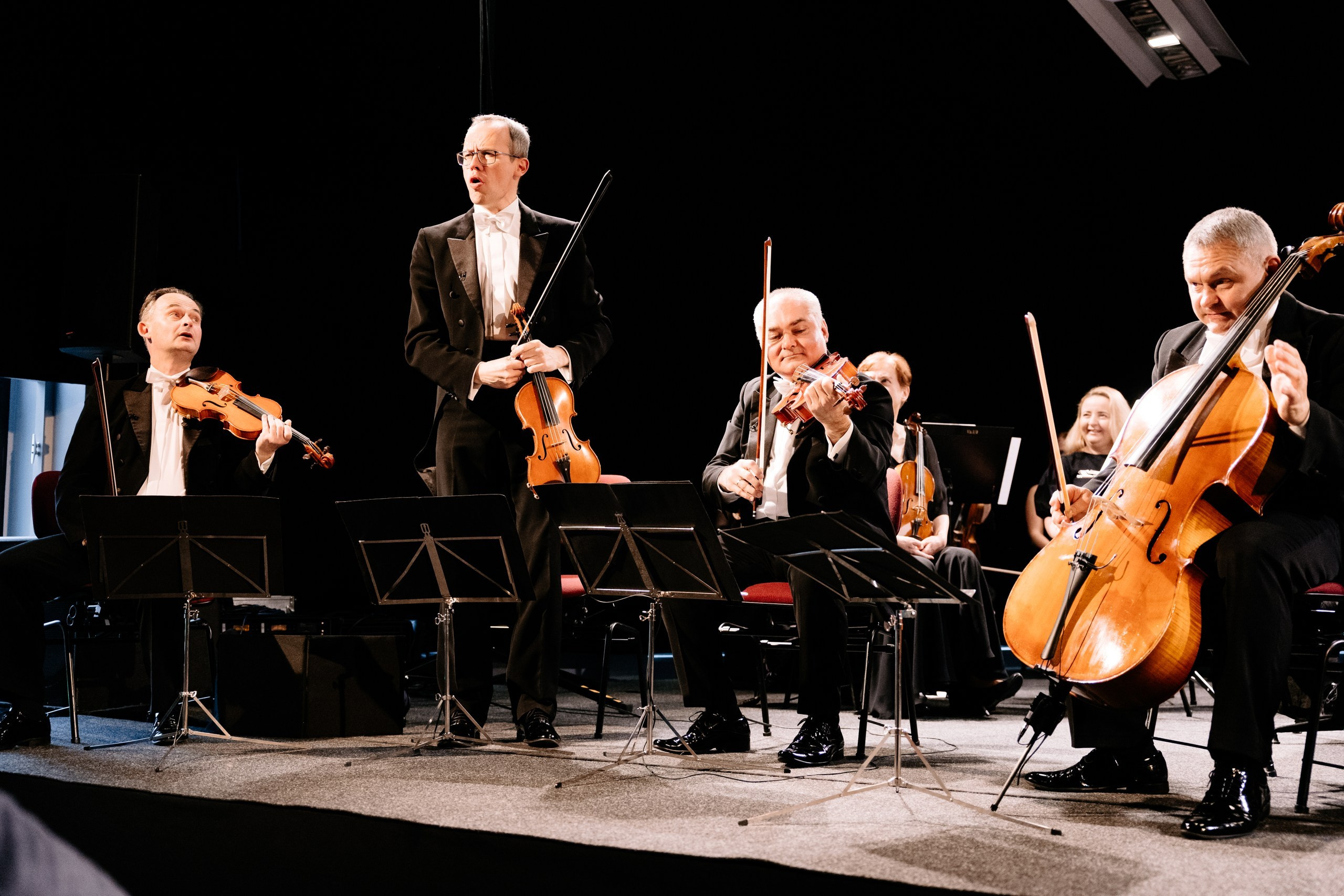 Mocarta Trio. Fotograf Ślubny Warszawa - Sesje Biznesowe Rodzinne Eventy