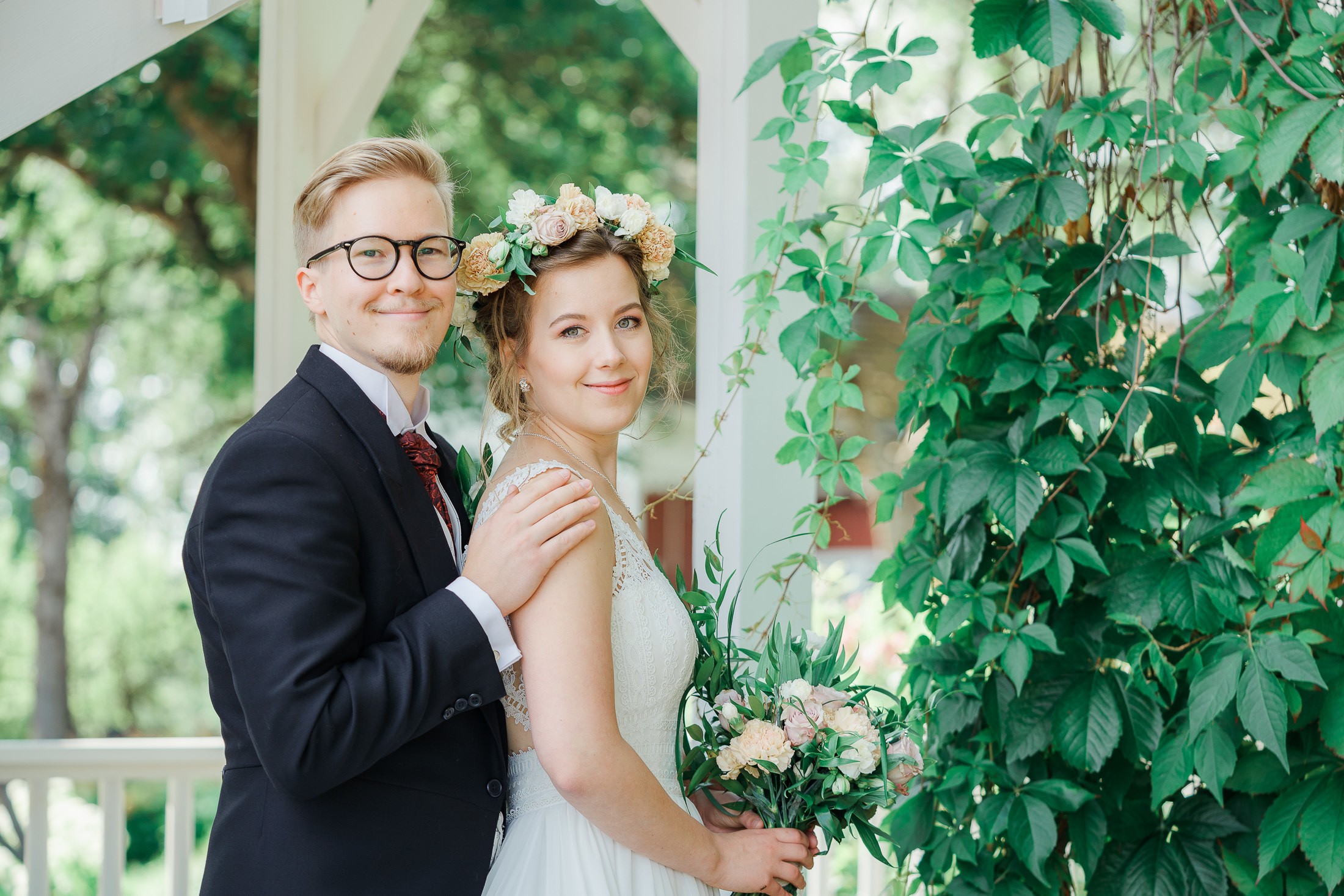 Sara & Tuomas, Karjalohja