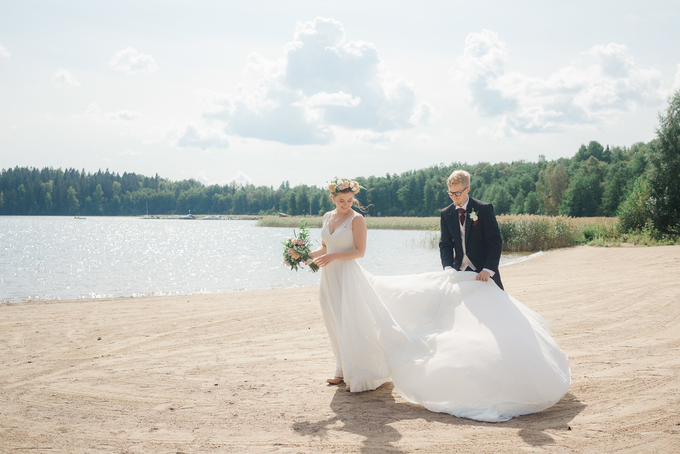 Sara & Tuomas, Karjalohja