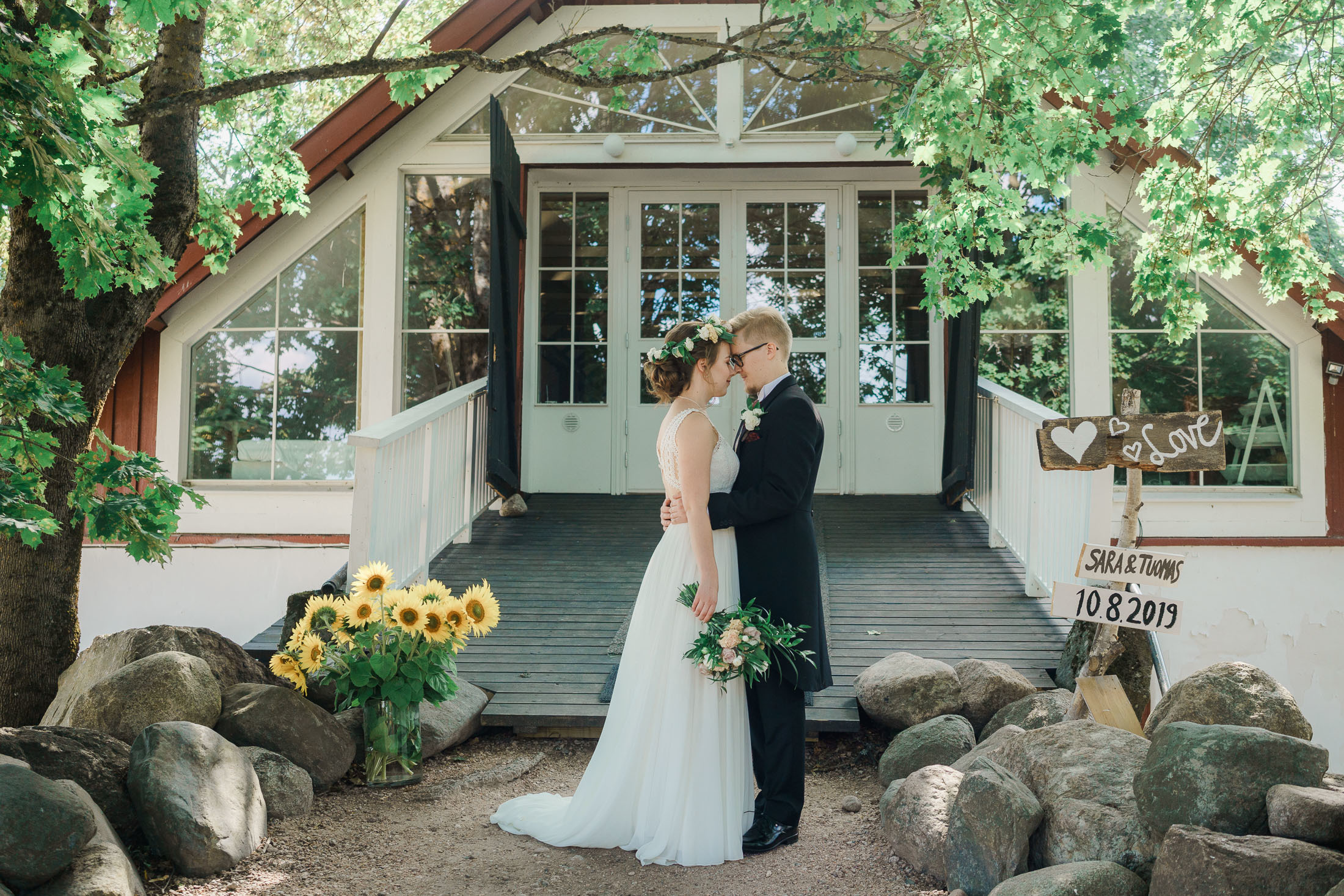 Sara & Tuomas, Karjalohja