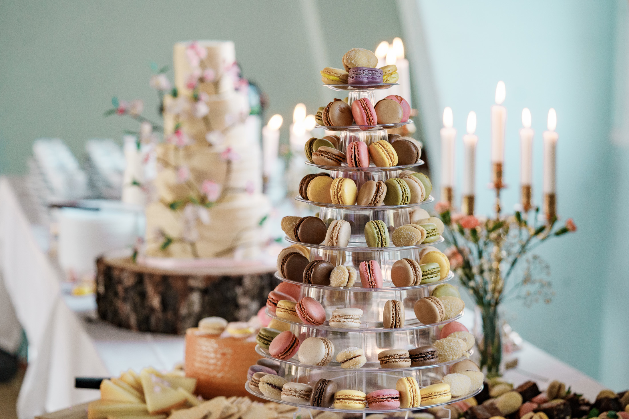 Hanna & Antti, Johanneksen kirkko, Käpylän työväentalo, hääkuvaaja Helsinki