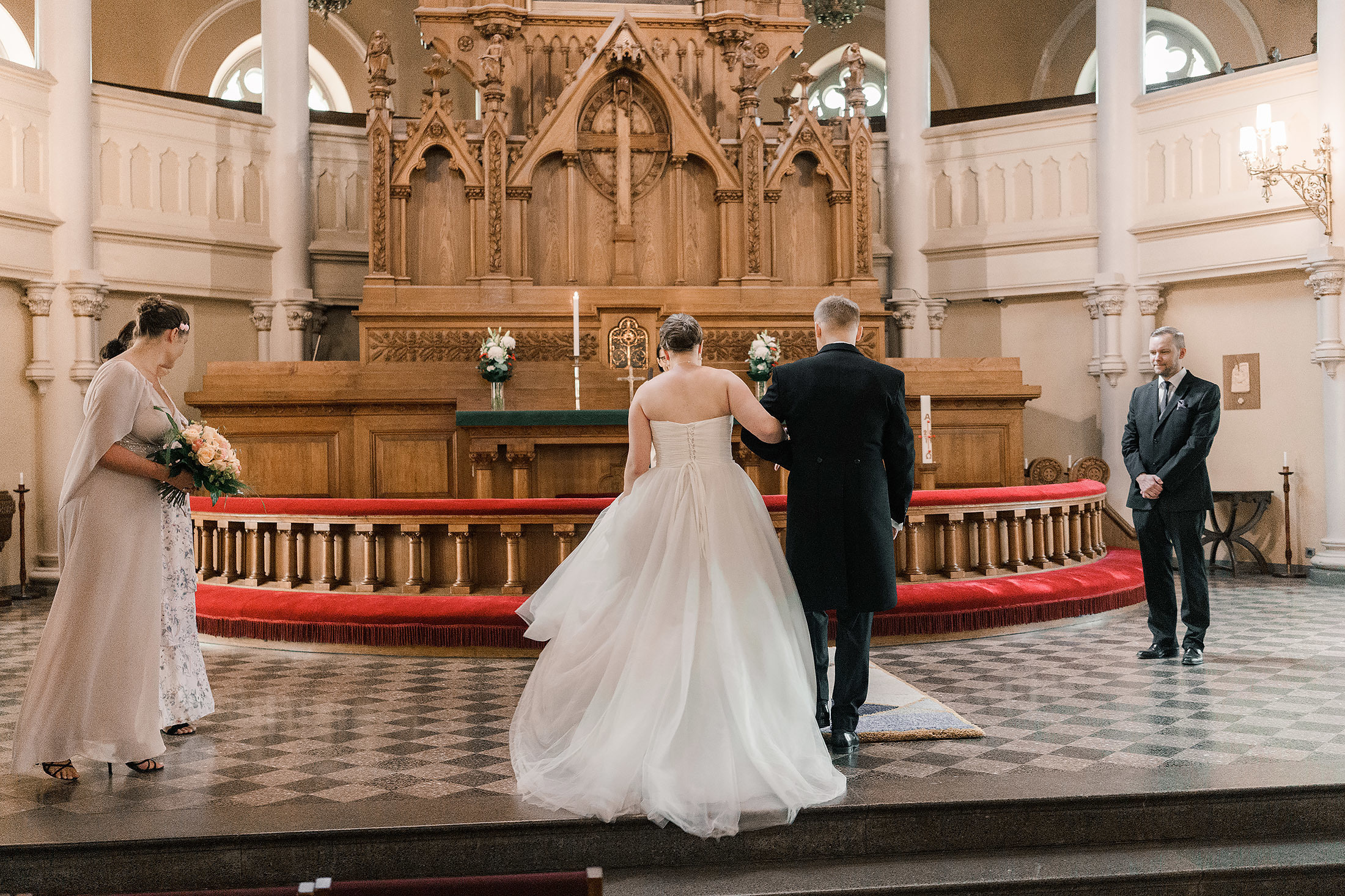 Hanna & Antti, Johanneksen kirkko, Käpylän työväentalo, hääkuvaaja Helsinki