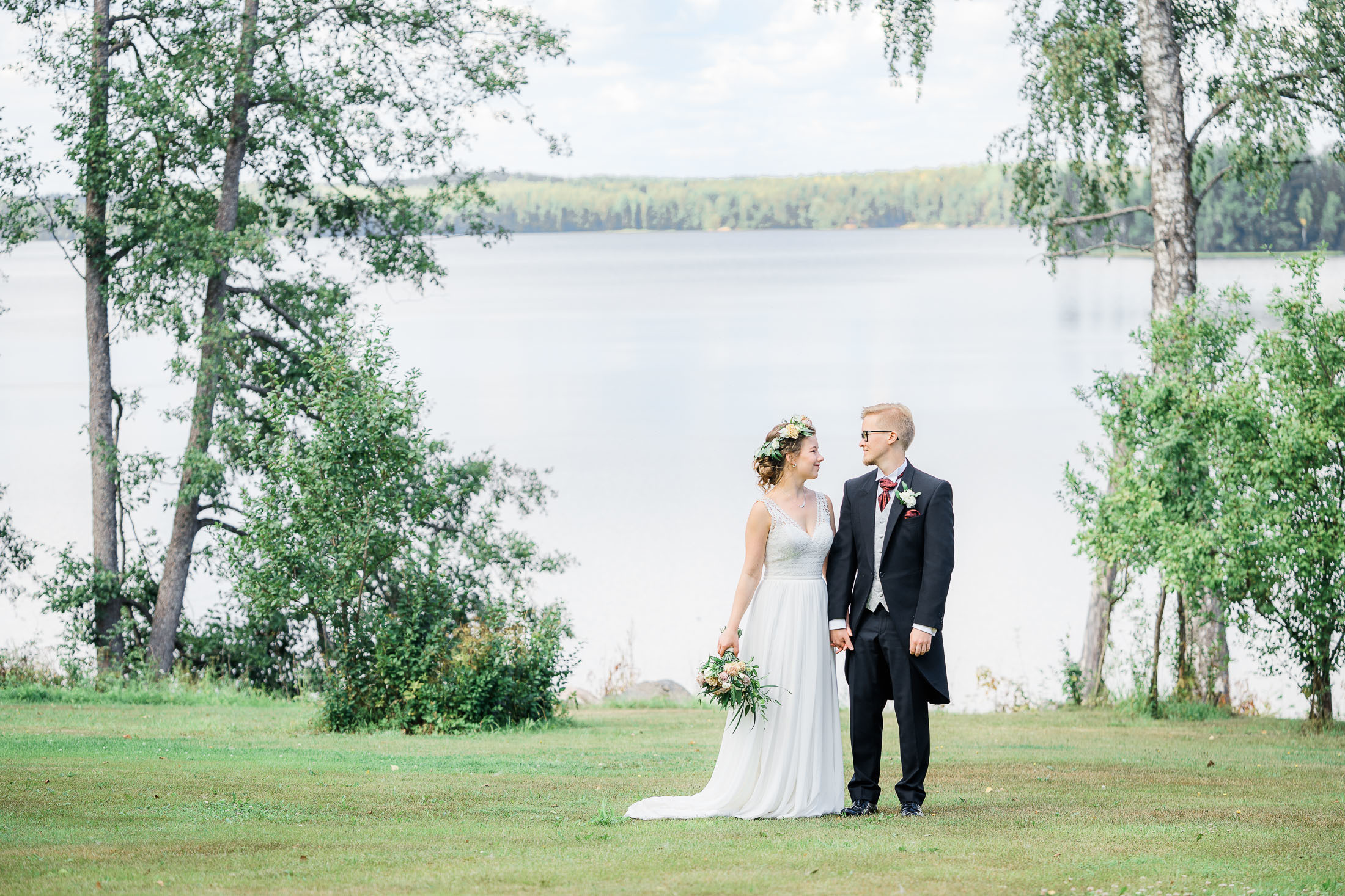 Sara & Tuomas, Karjalohja