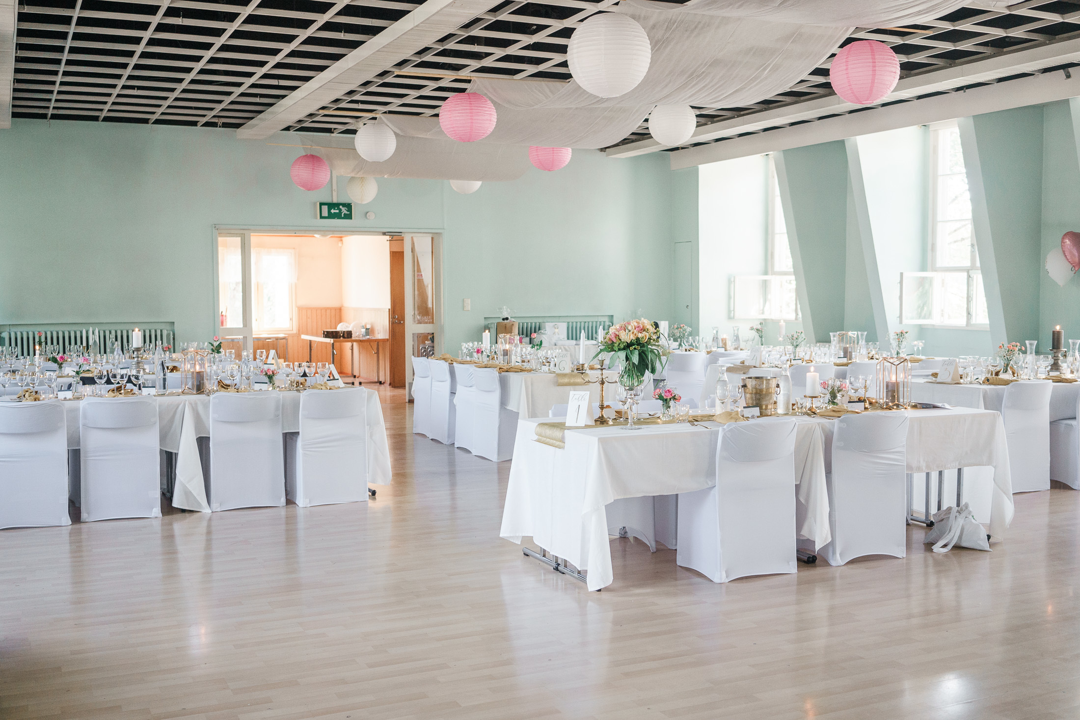 Hanna & Antti, Johanneksen kirkko, Käpylän työväentalo, hääkuvaaja Helsinki