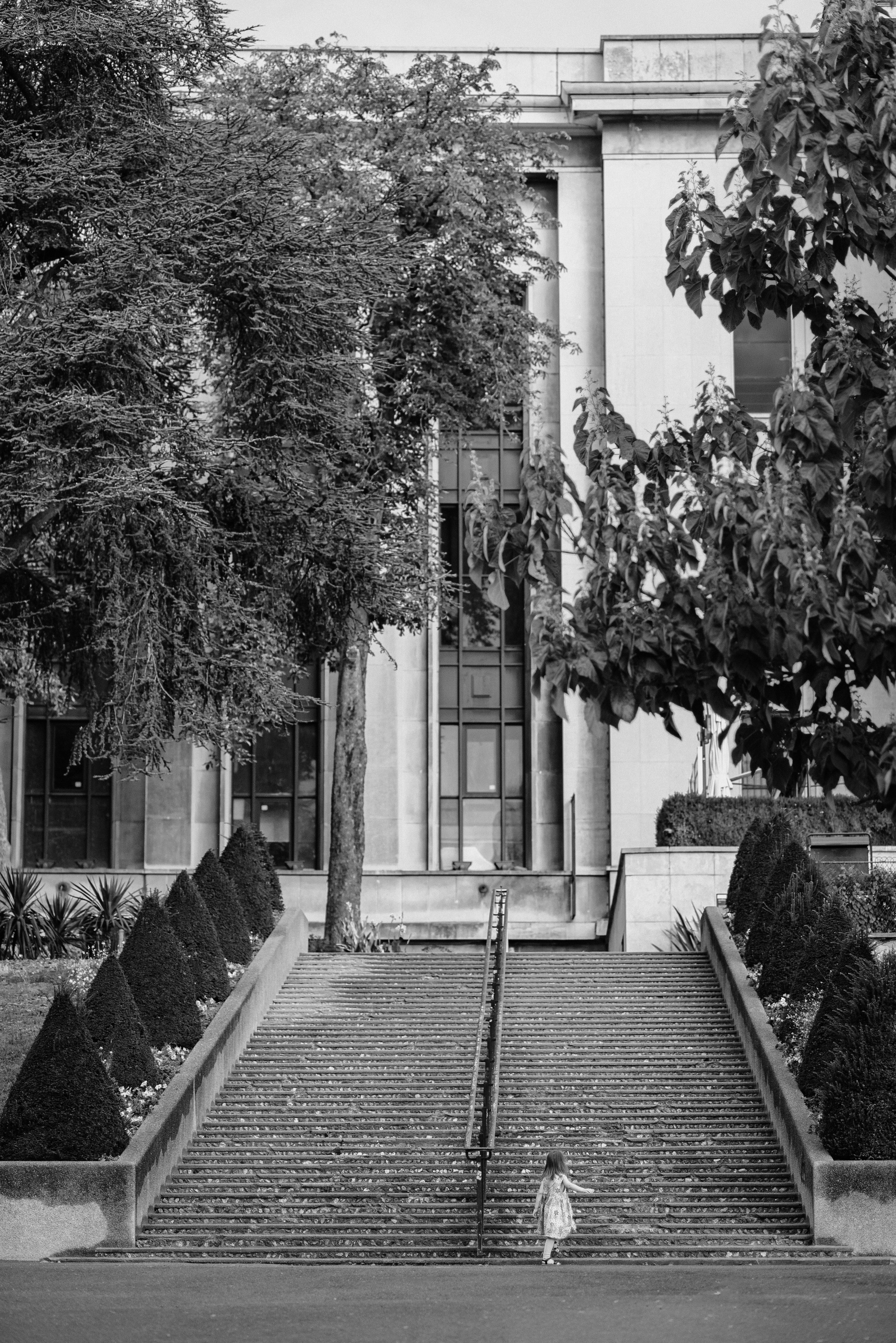 Семейные фото у Эйфелевой башни. Photographe lifestyle à Paris