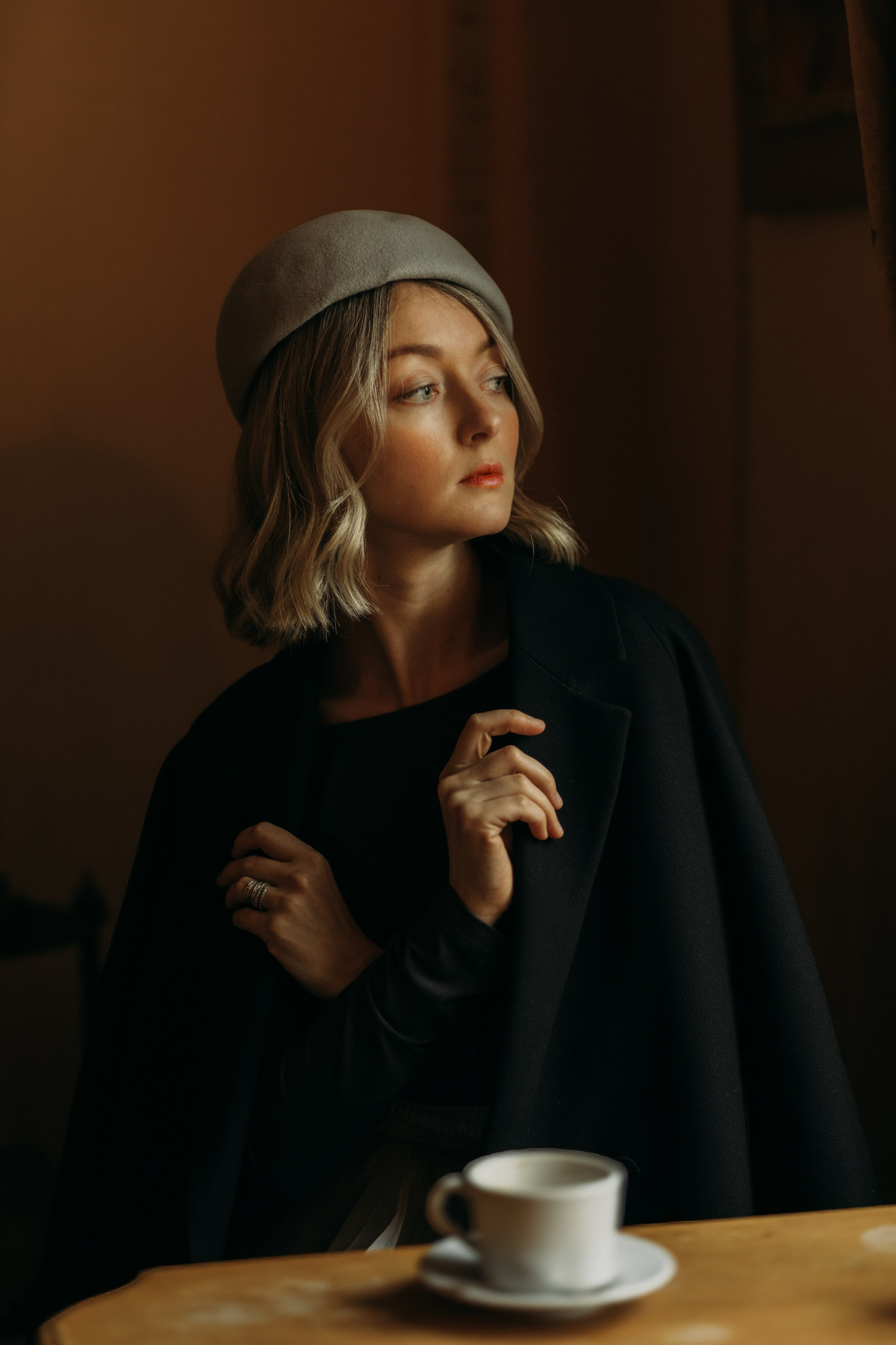 Woman phoshoot. Wedding and portrait photographer in Helsinki Vickan O