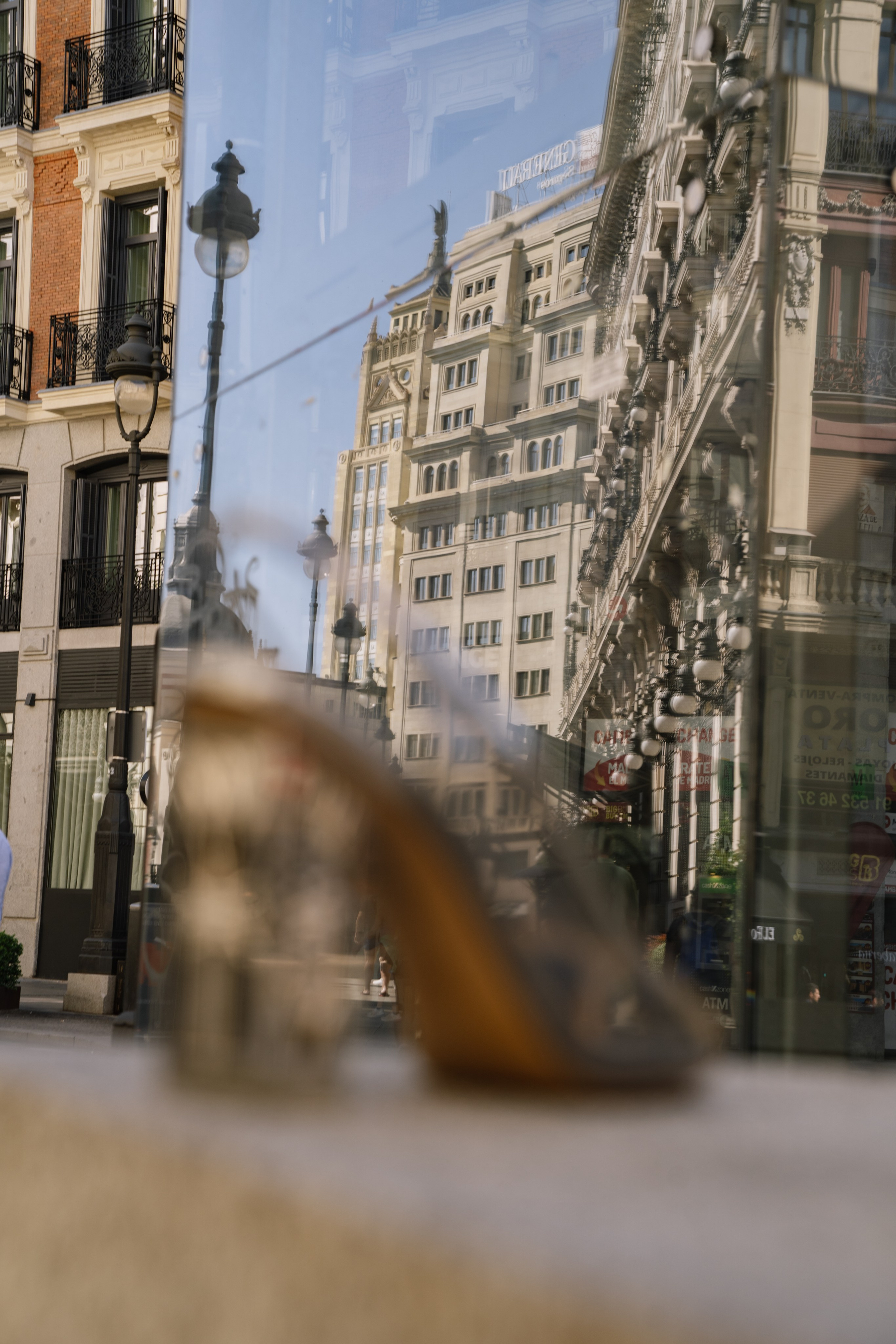 Street style shooting for GIGI Felfel shoes. Фотограф в Мадриде Алена Белянинова