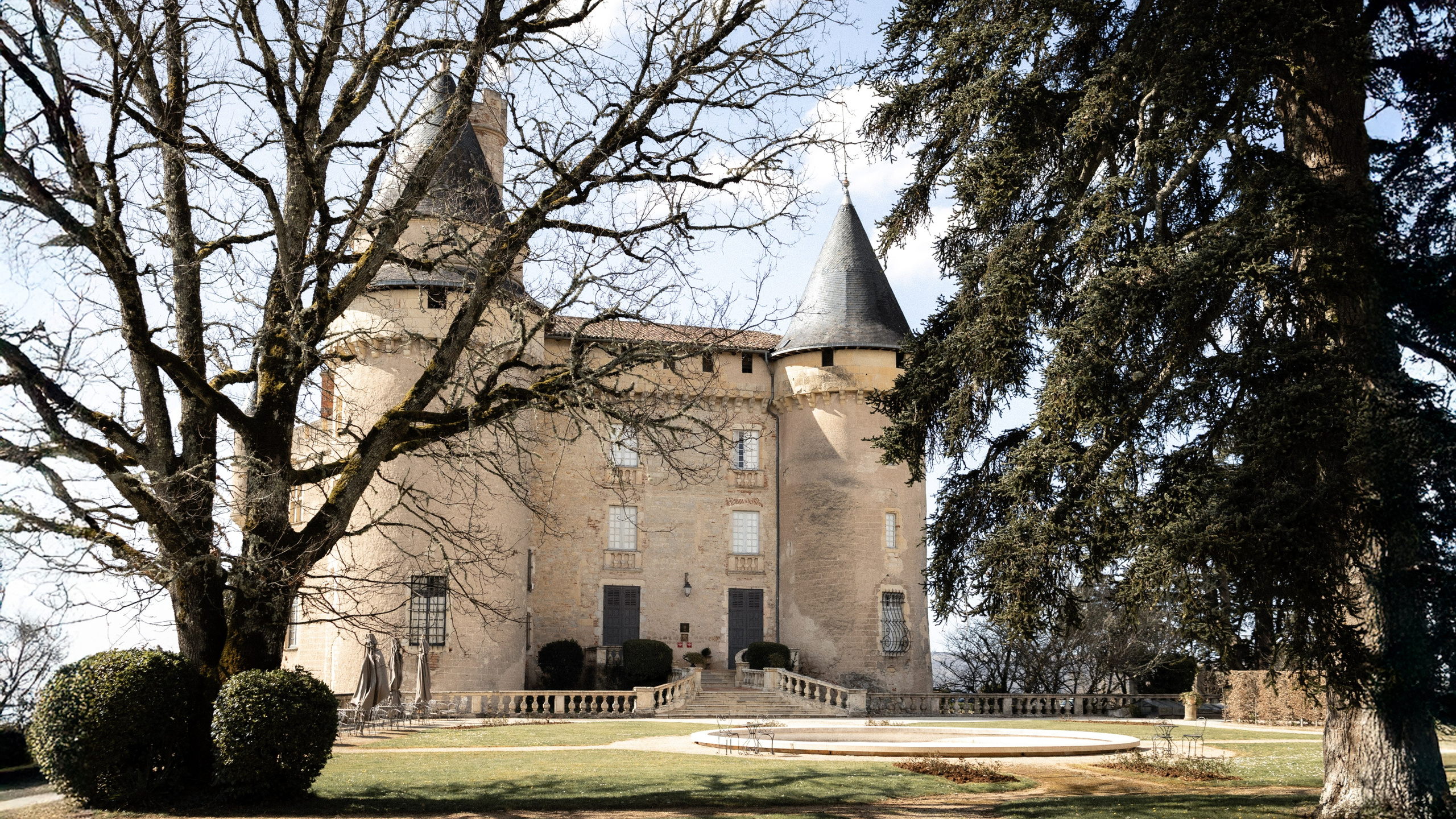 The most stunning châteaux wedding venues in southwest France (UPDATED 2025). Eugenie Smirnova — wedding, corporate and lifestyle photographer in Toulouse and Southwest France