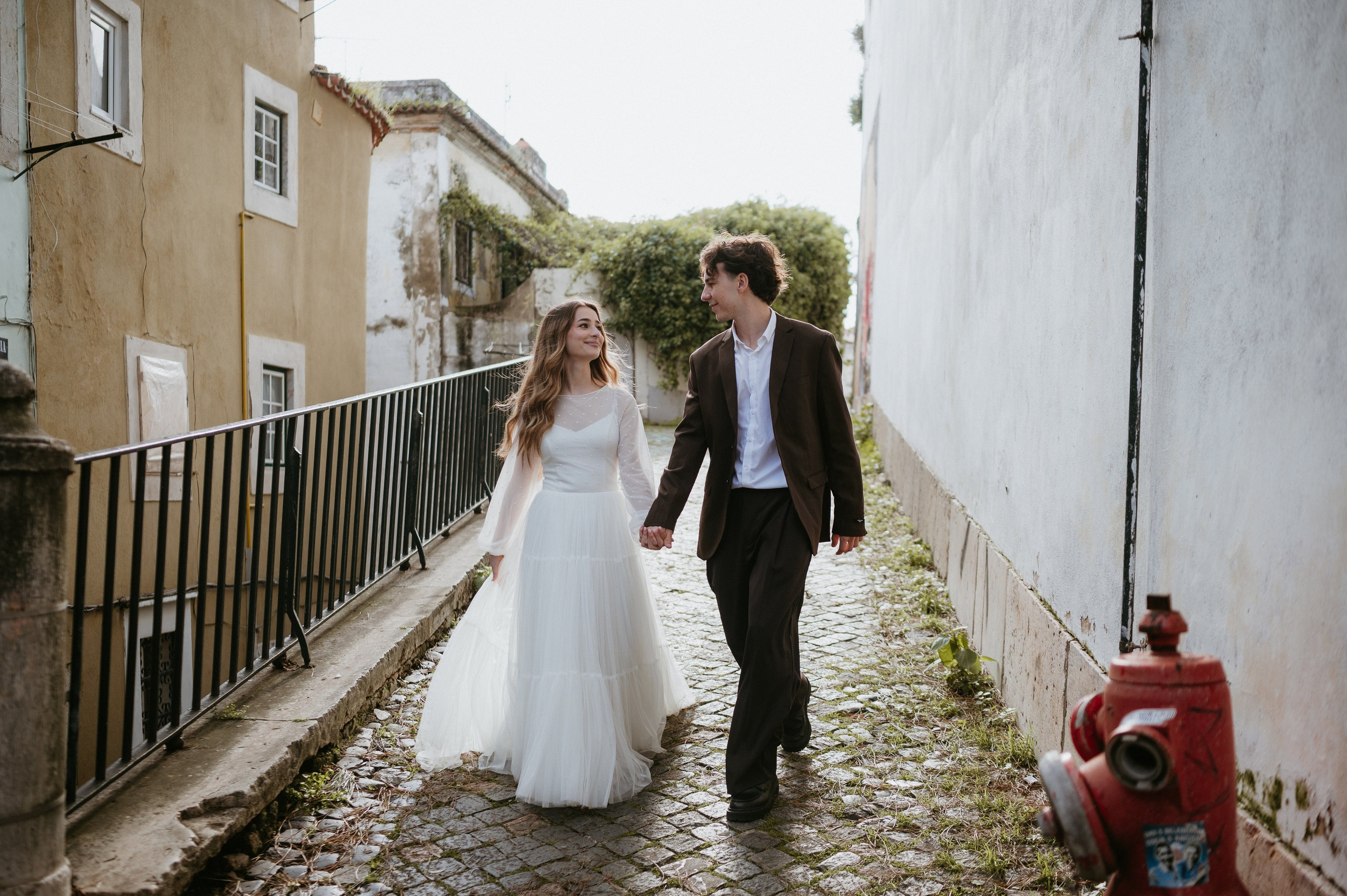 Ședință foto romantică în Lisabona – Inspirație pentru fotografiile de nuntă. Valentin Melen - fotograf de nunta 🤍