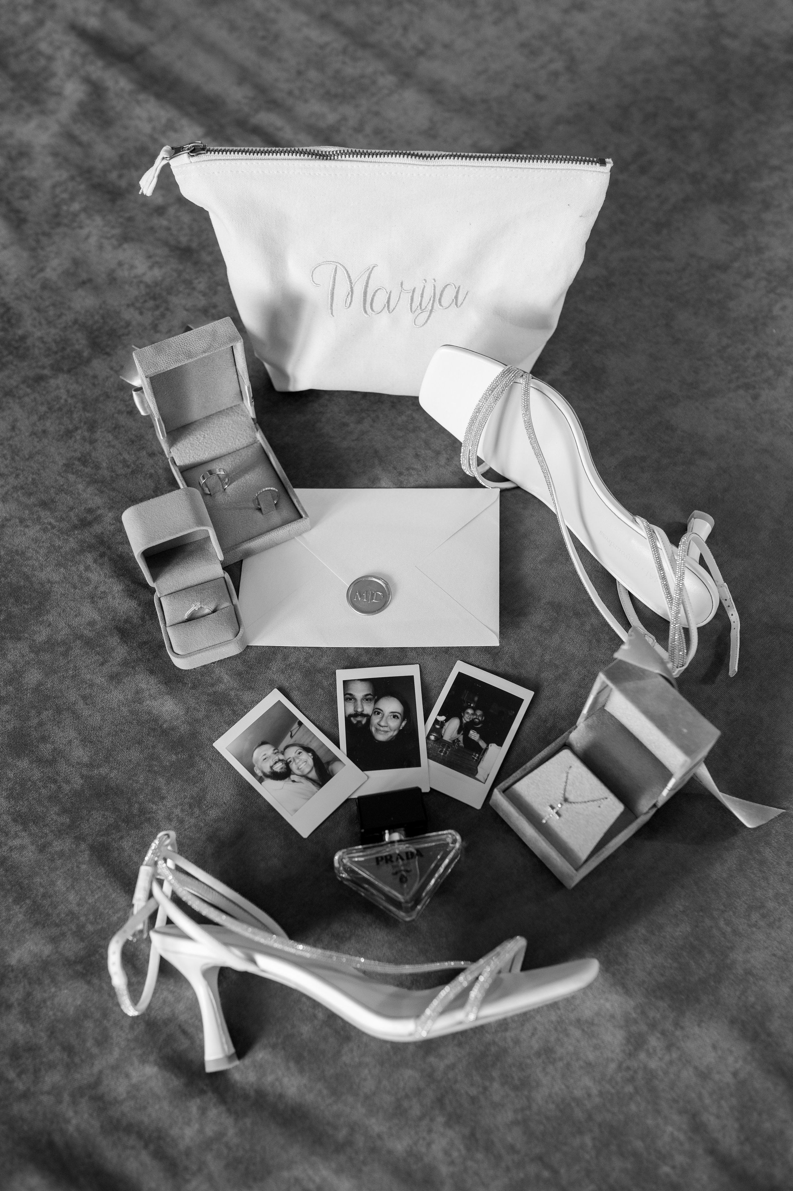 M&D|Between City Lights and Hidden Oasis. Black Sheep Produkcija| Wedding Photography and Wedding Films, based in Kragujevac, Europe / Fotograf i videograf, Kragujevac, Srbija