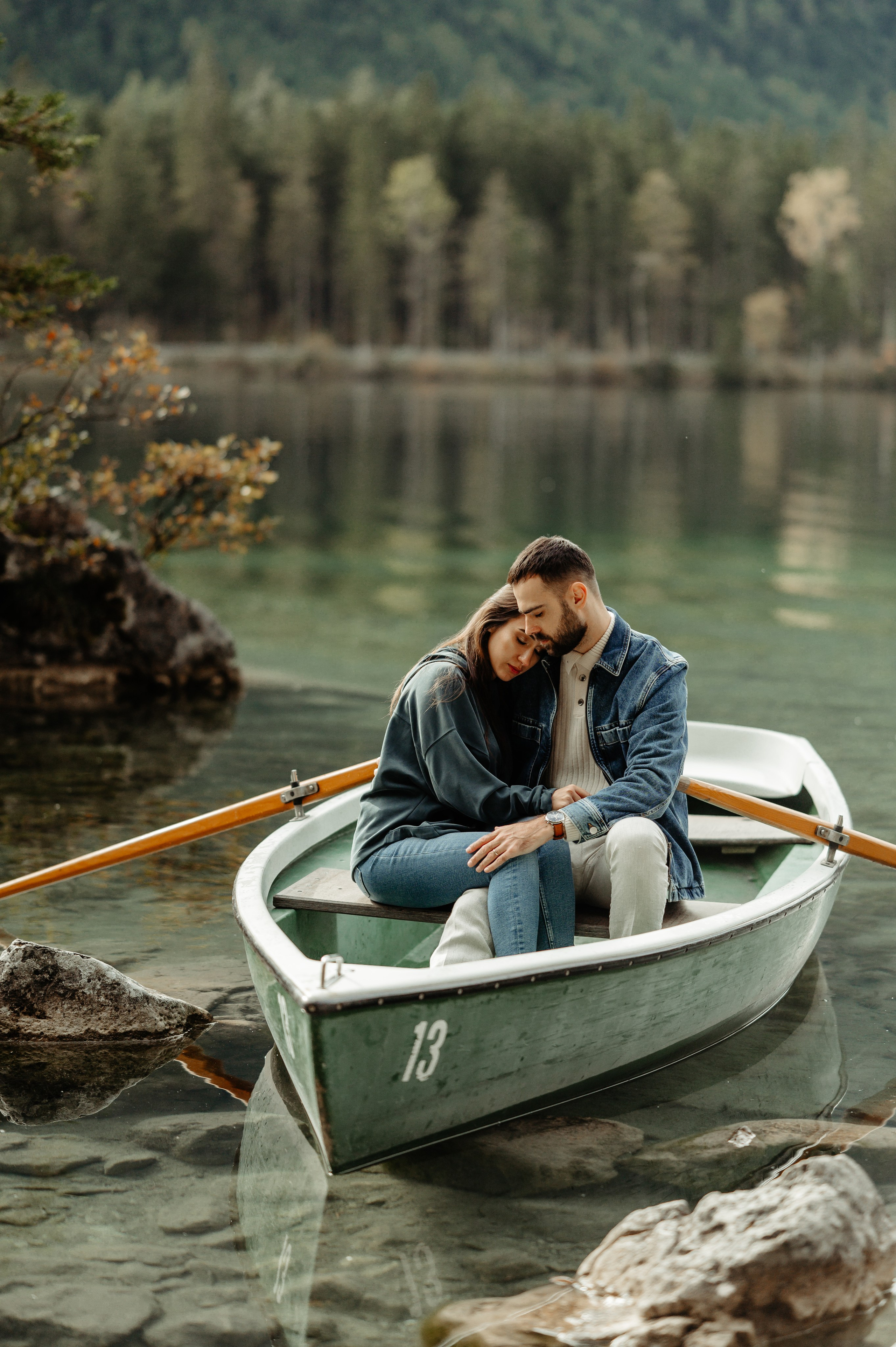 Denis Hanganu din Clanul si sotia lui Raluca, in Hintersee Austria. Proud Vision Weddings | Wedding Photography & Film — Servicii profesionale Foto Video Nunta Iasi