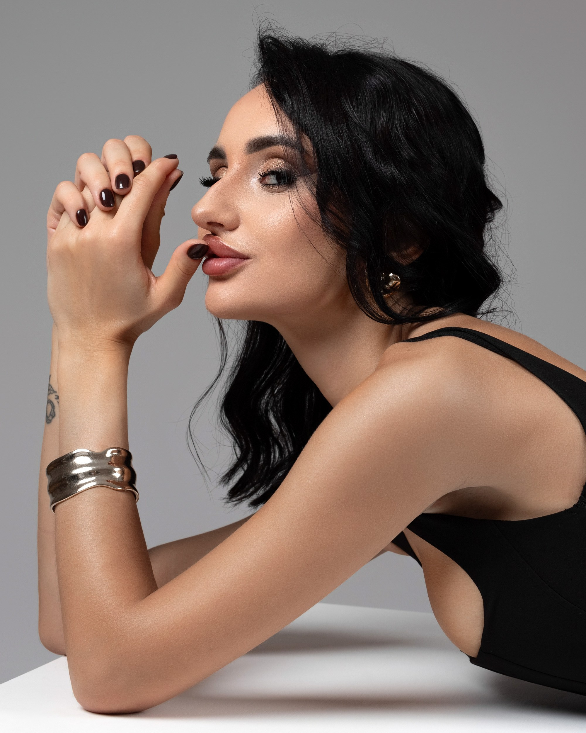 Sesiones de fotografía de belleza, moda , boudoir, complementos, cosmética , complementos de moda 