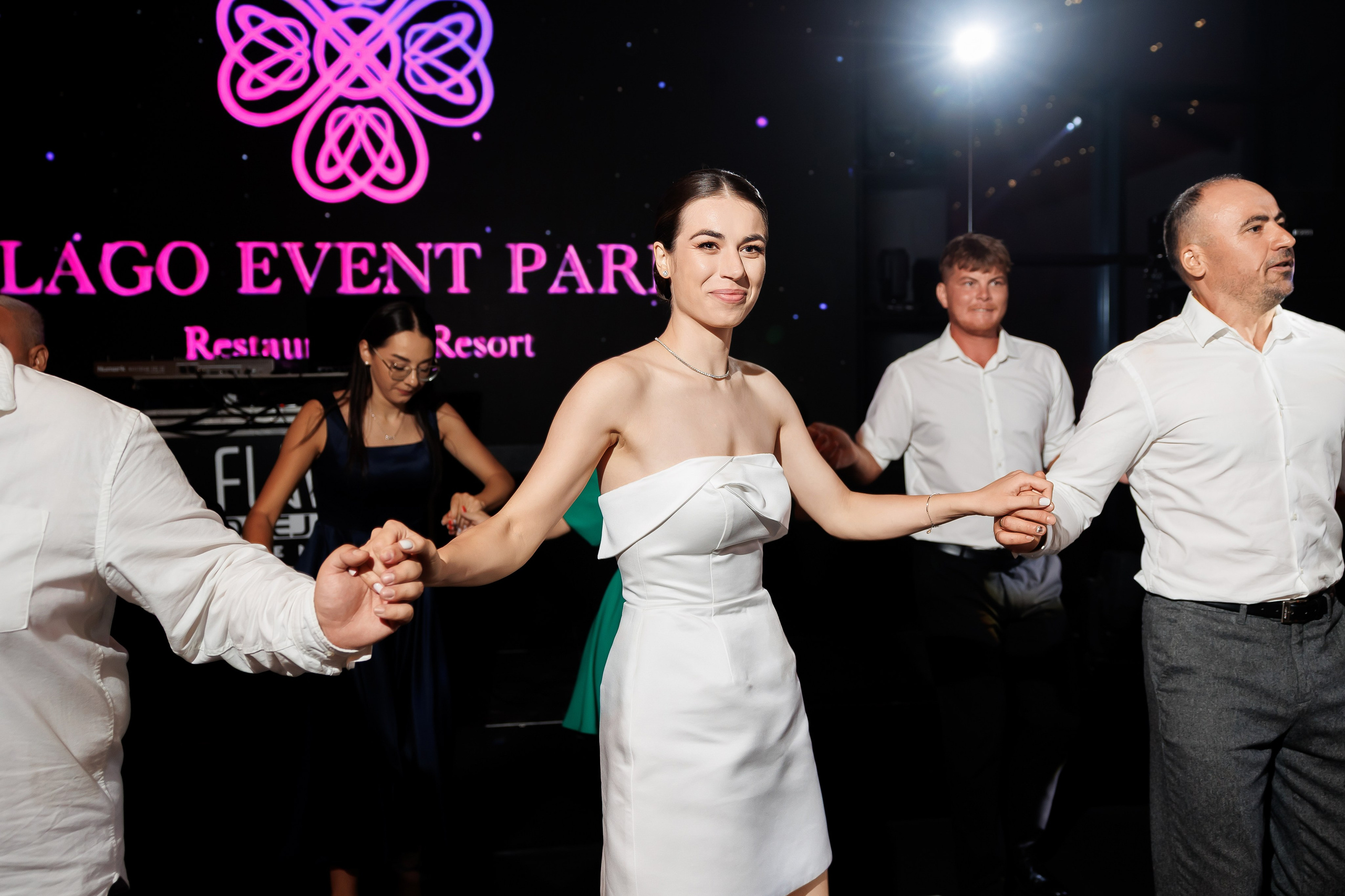 Gabriel & Evelina — Lago — Wedding Day. Servicii Foto și Video 067188353