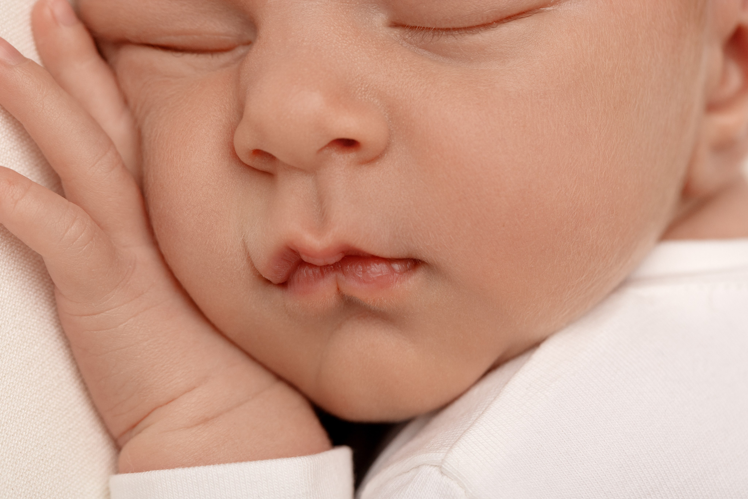 LEONARDO NEWBORN. Yulisphotography Ravenna - Fotografo Romagna // Fotografo Gravidanza