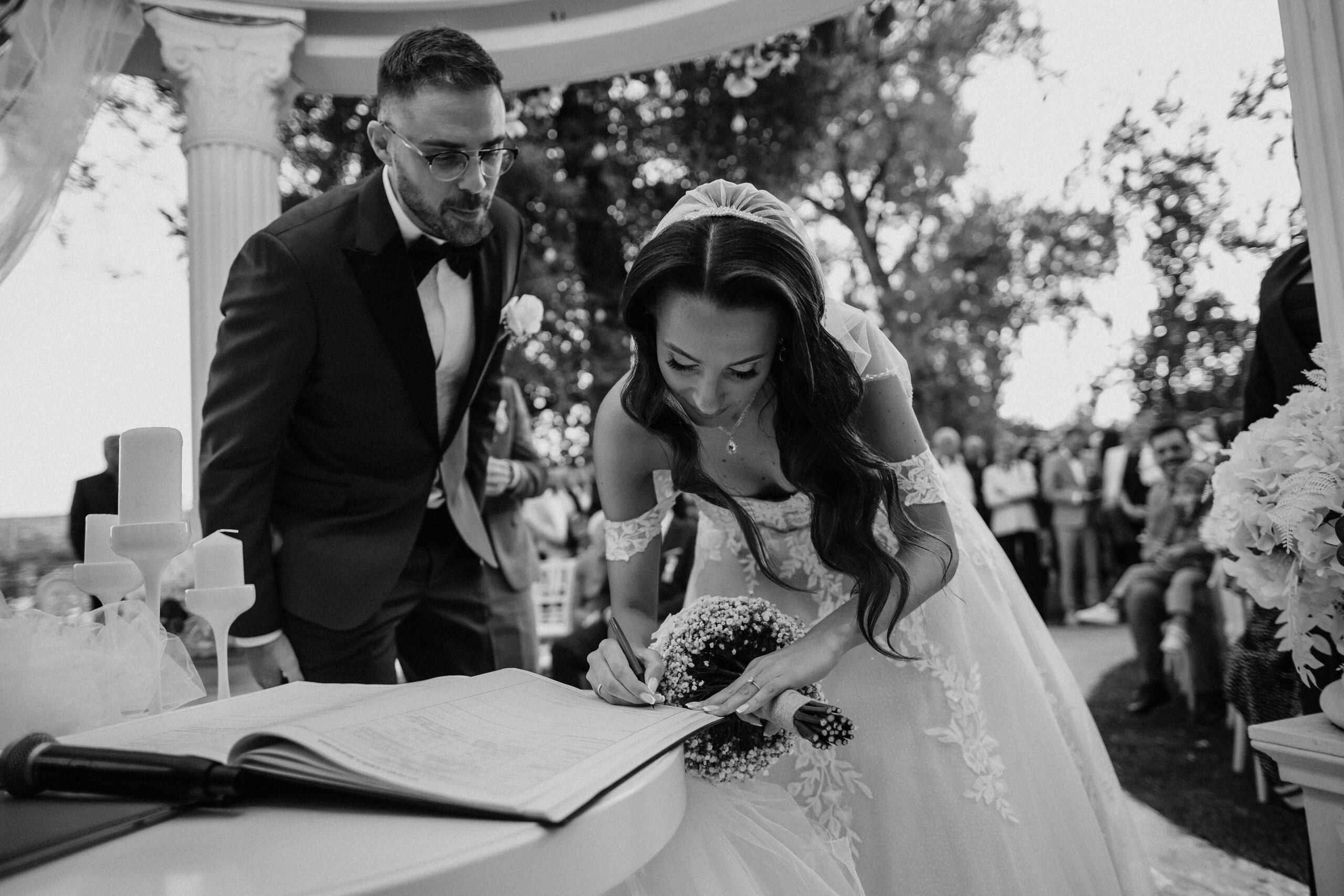 Milica & Uroš. Wedding photographer based in Novi Sad, Marko Milivojevic