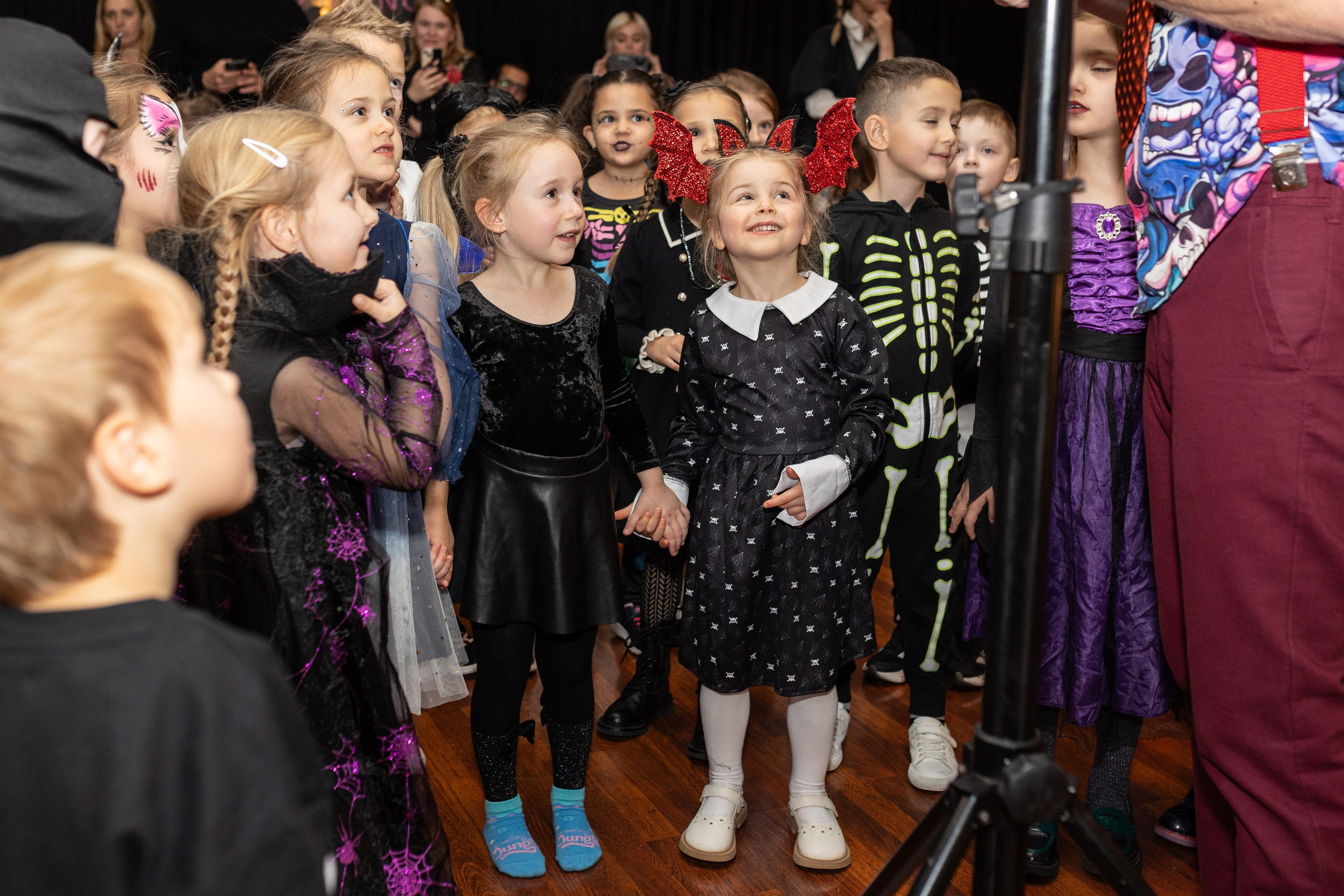 Leo dance studio Helloween 2025. Семейный и детский фотограф в Варшаве Мила Бобровская