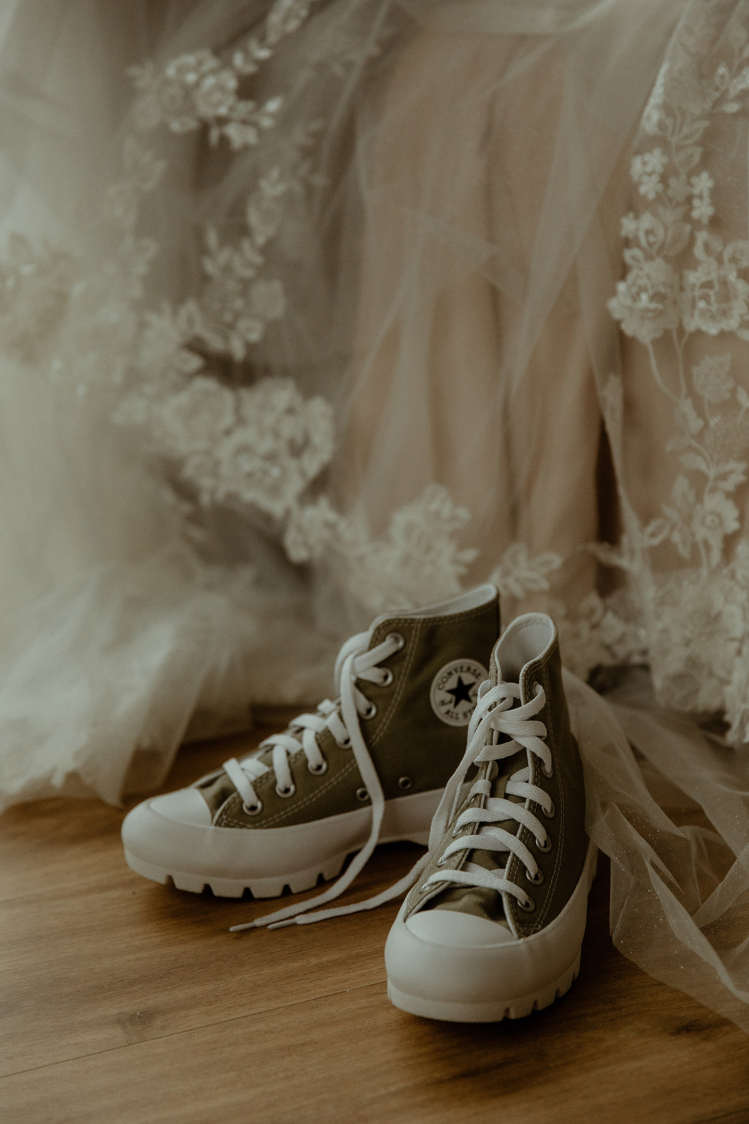 Elopement at Kvernufoss Waterfall. Iceland elopement photo and video | Nikolaichik Photo