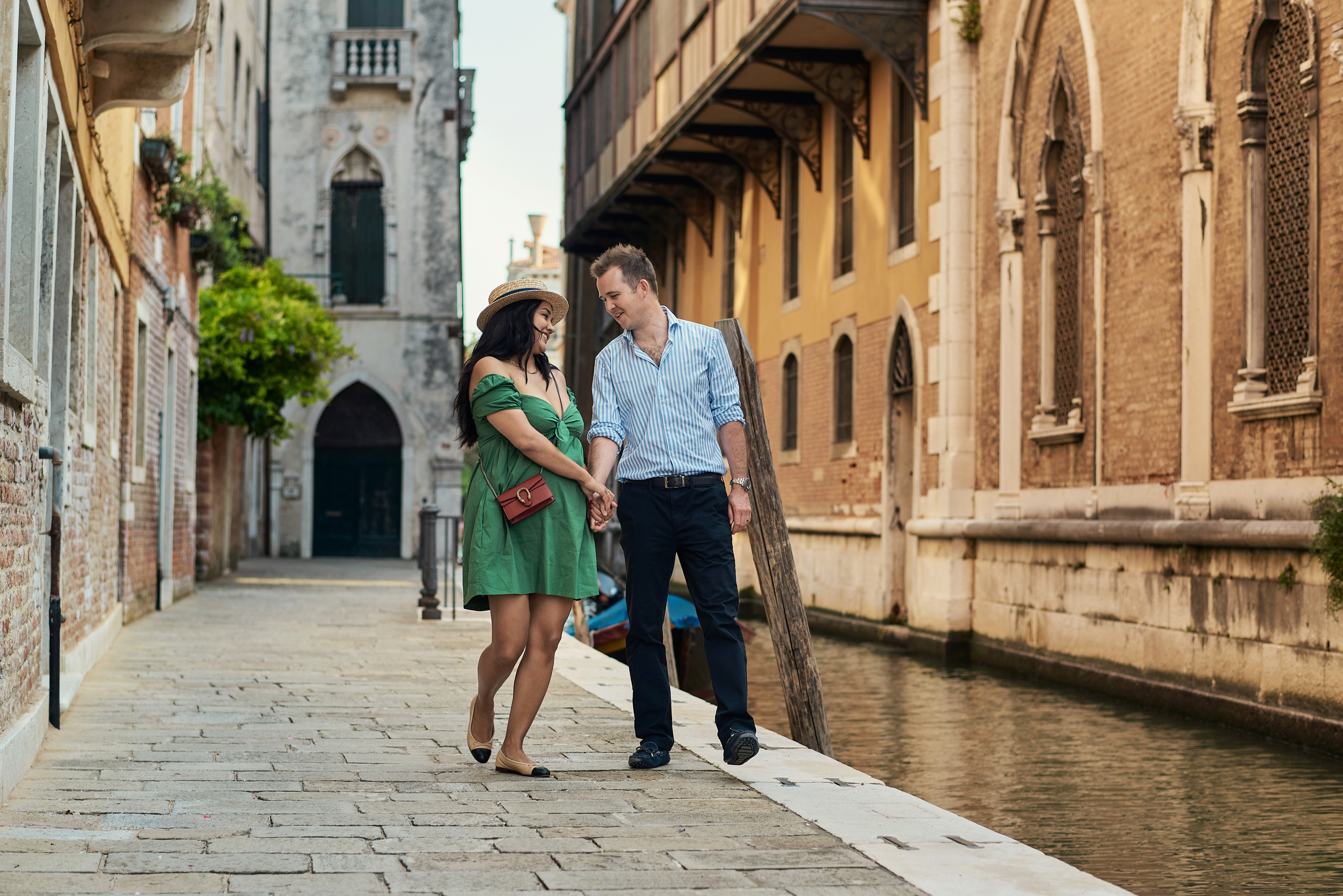 Anniversary photo shoot in Venice