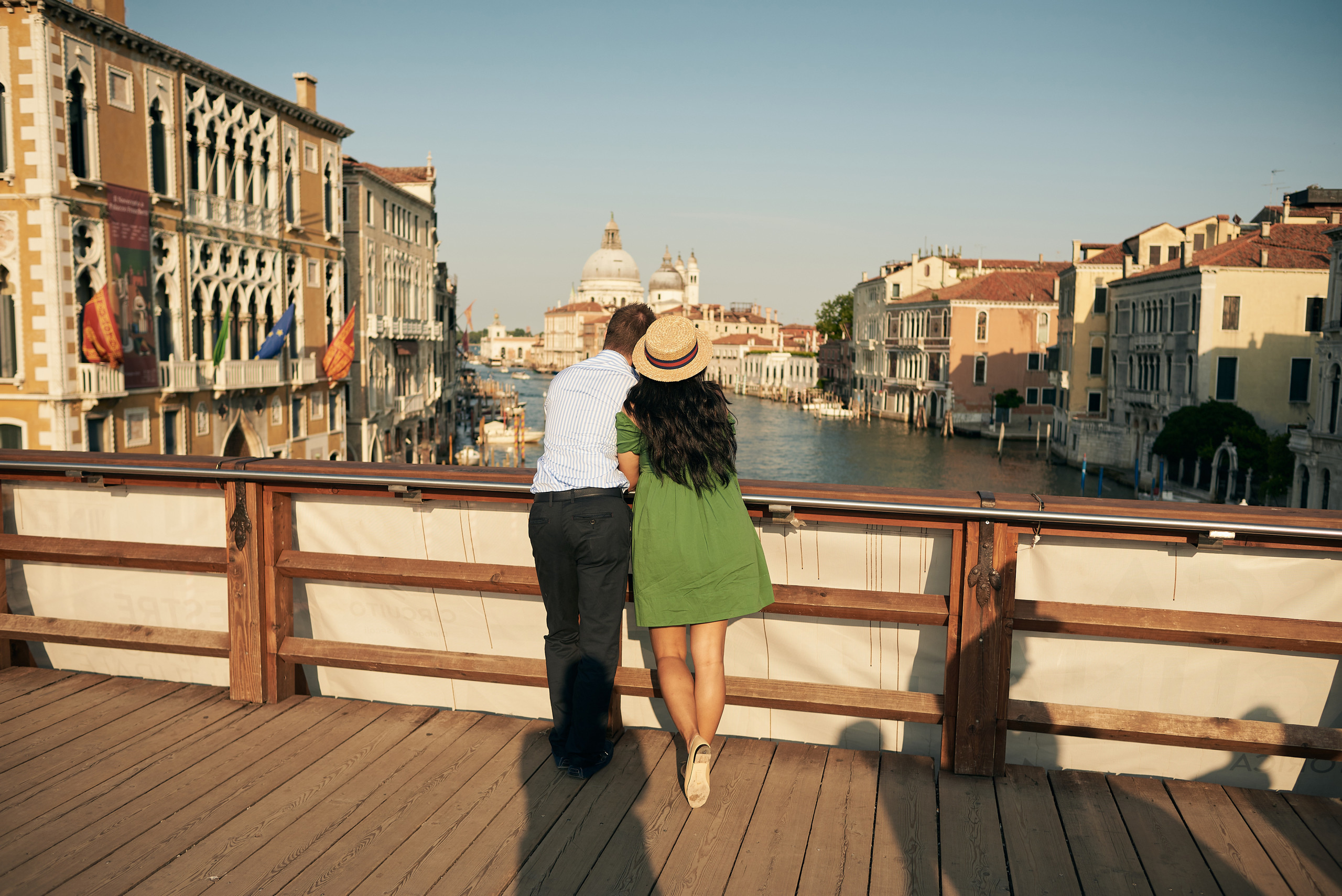 Anniversary photo shoot in Venice