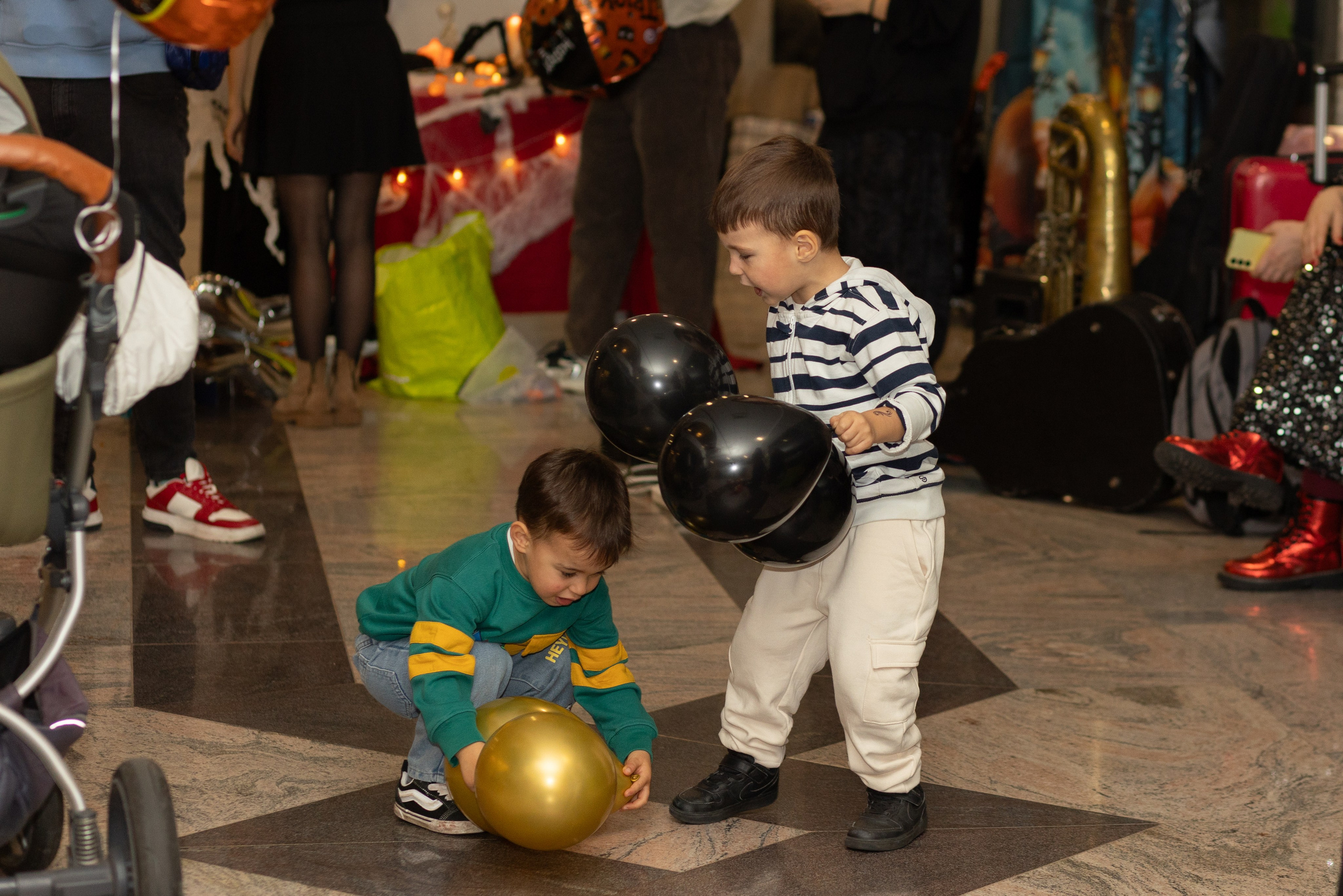 Leo dance studio Helloween 2025. Семейный и детский фотограф в Варшаве Мила Бобровская