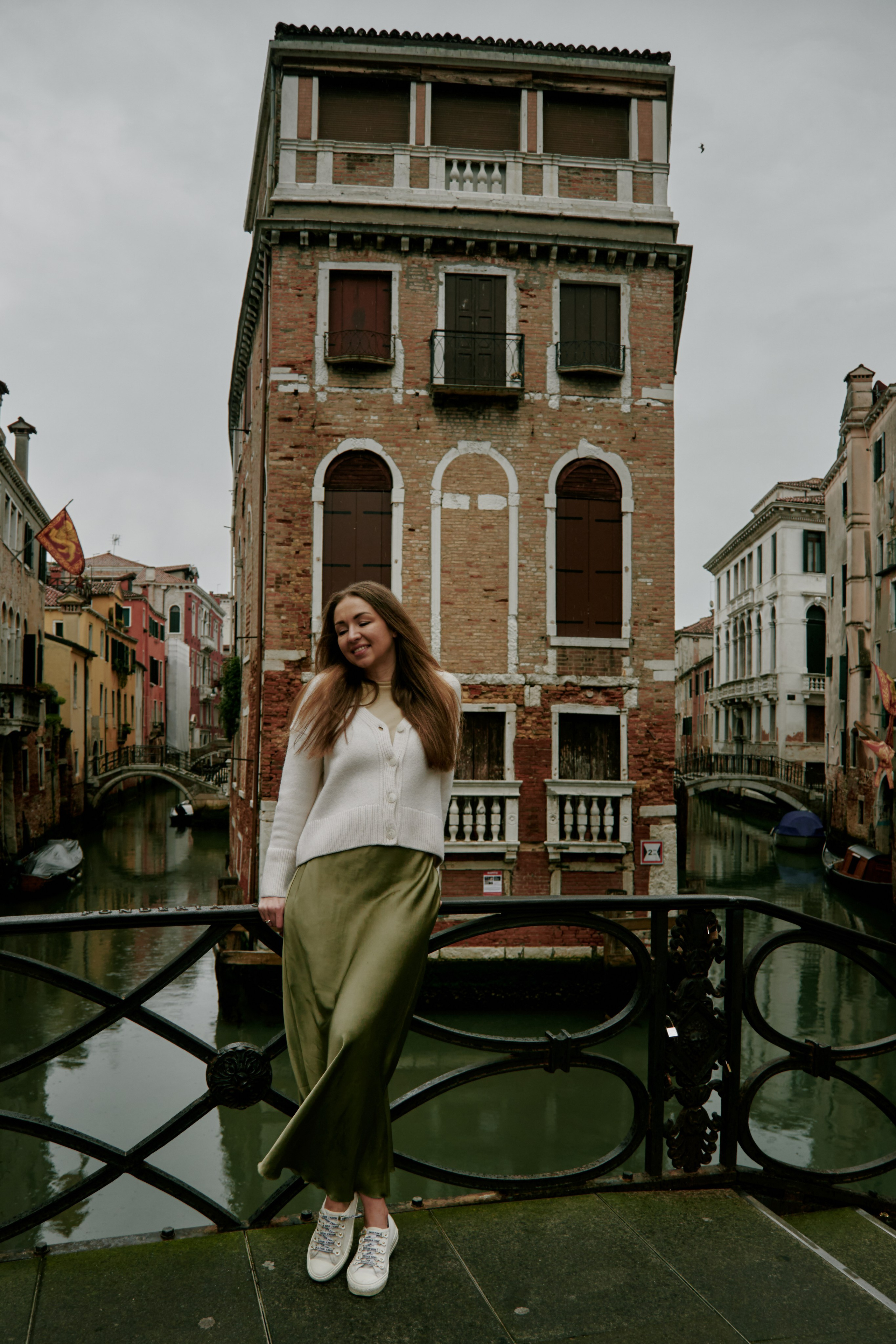 Cannaregio District. Photographer in Venice, Italy. Yana Zotova