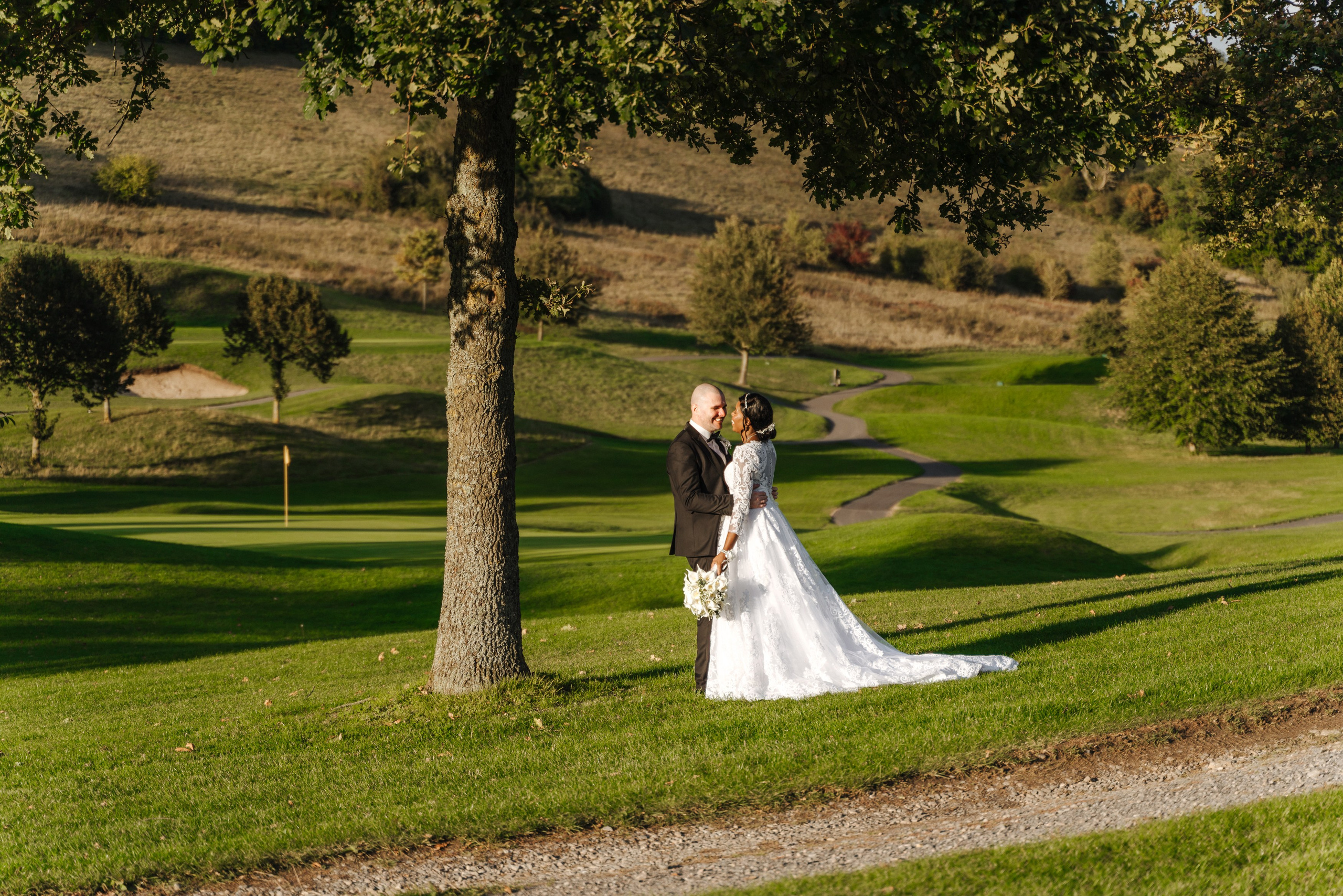 A wedding at Woldingham Golf Club, Woldingham Golf Club wedding, wedding photographer at Woldingham Golf Club