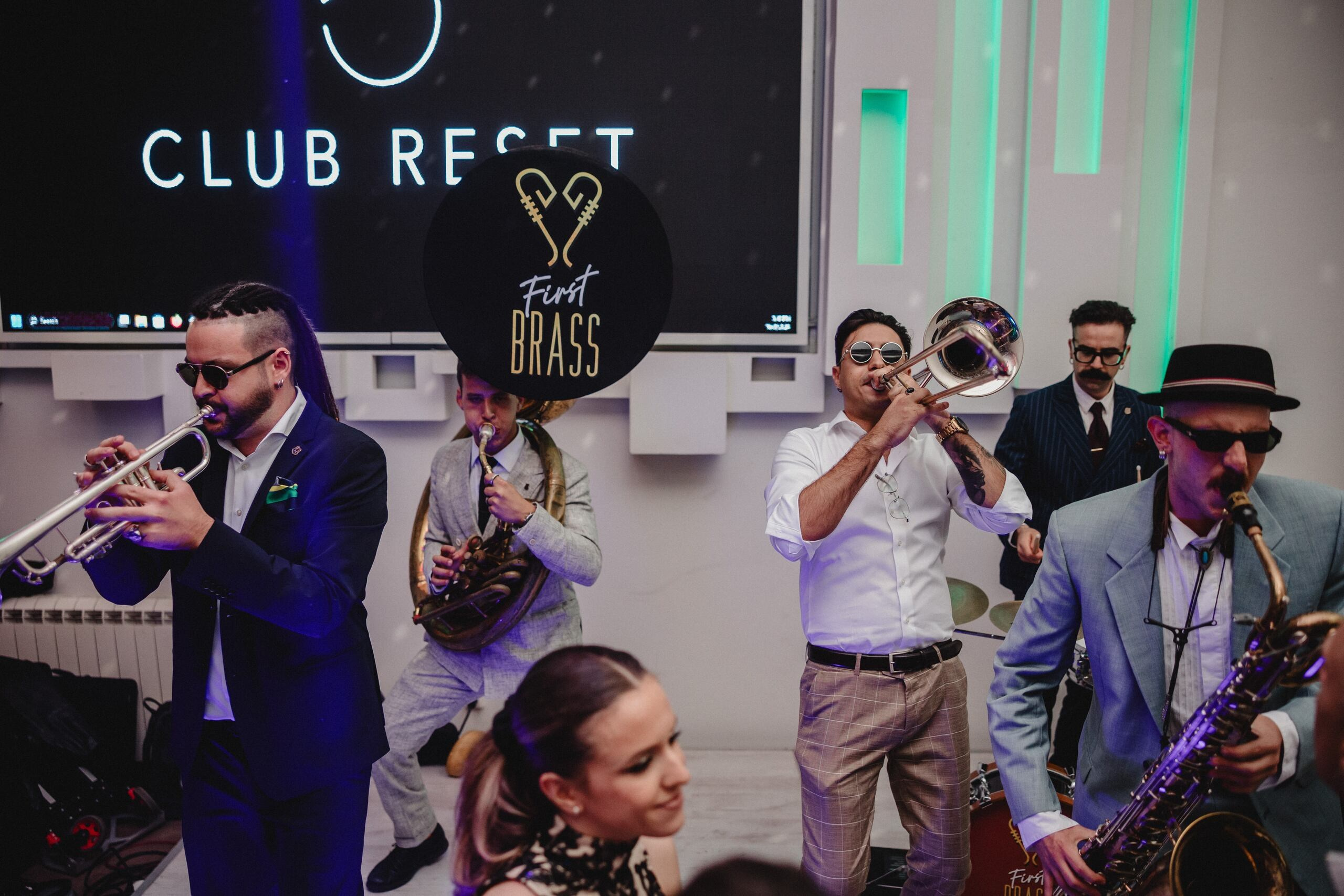 Marina & Paolo. Wedding photographer based in Novi Sad, Marko Milivojevic