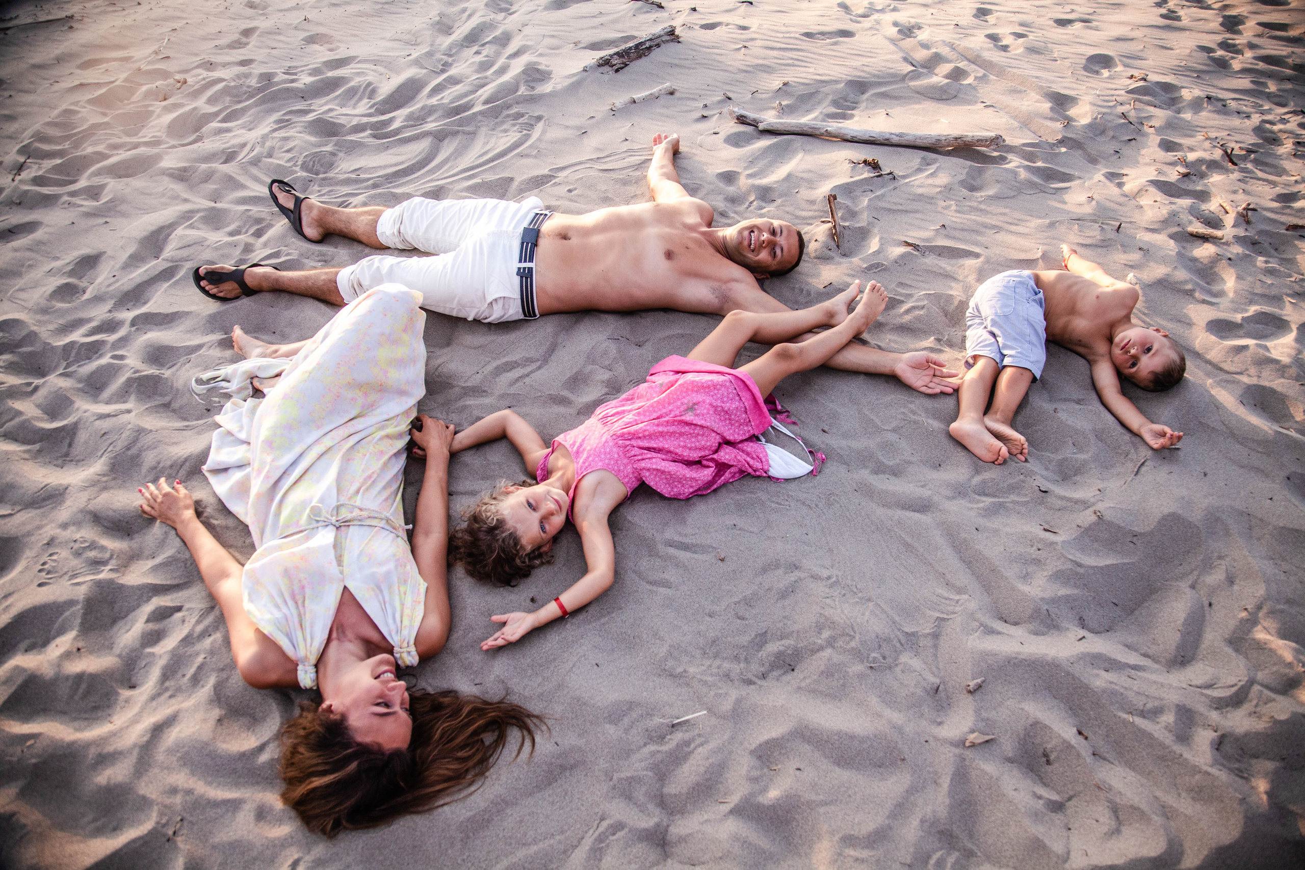 Family of Julia and Eugen. Nina Janeckova Photographer and Videographer in Bodensee Ravensburg