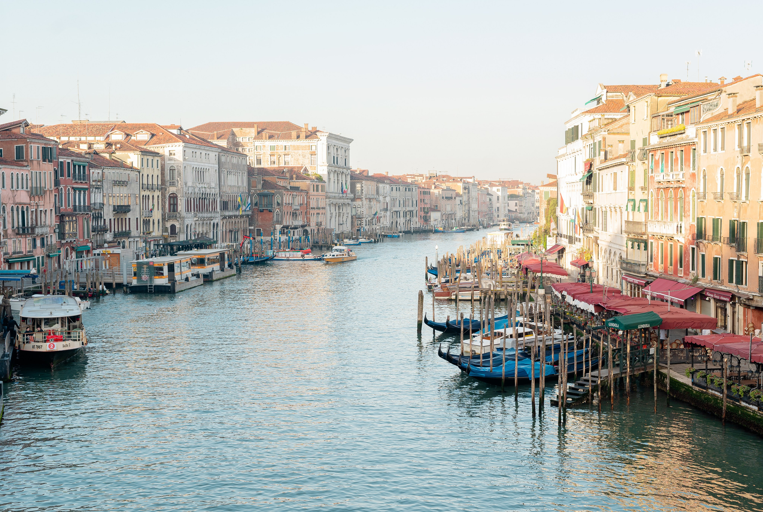 Family photoshoot in Venice. Photographer in Venice Anna Terzi