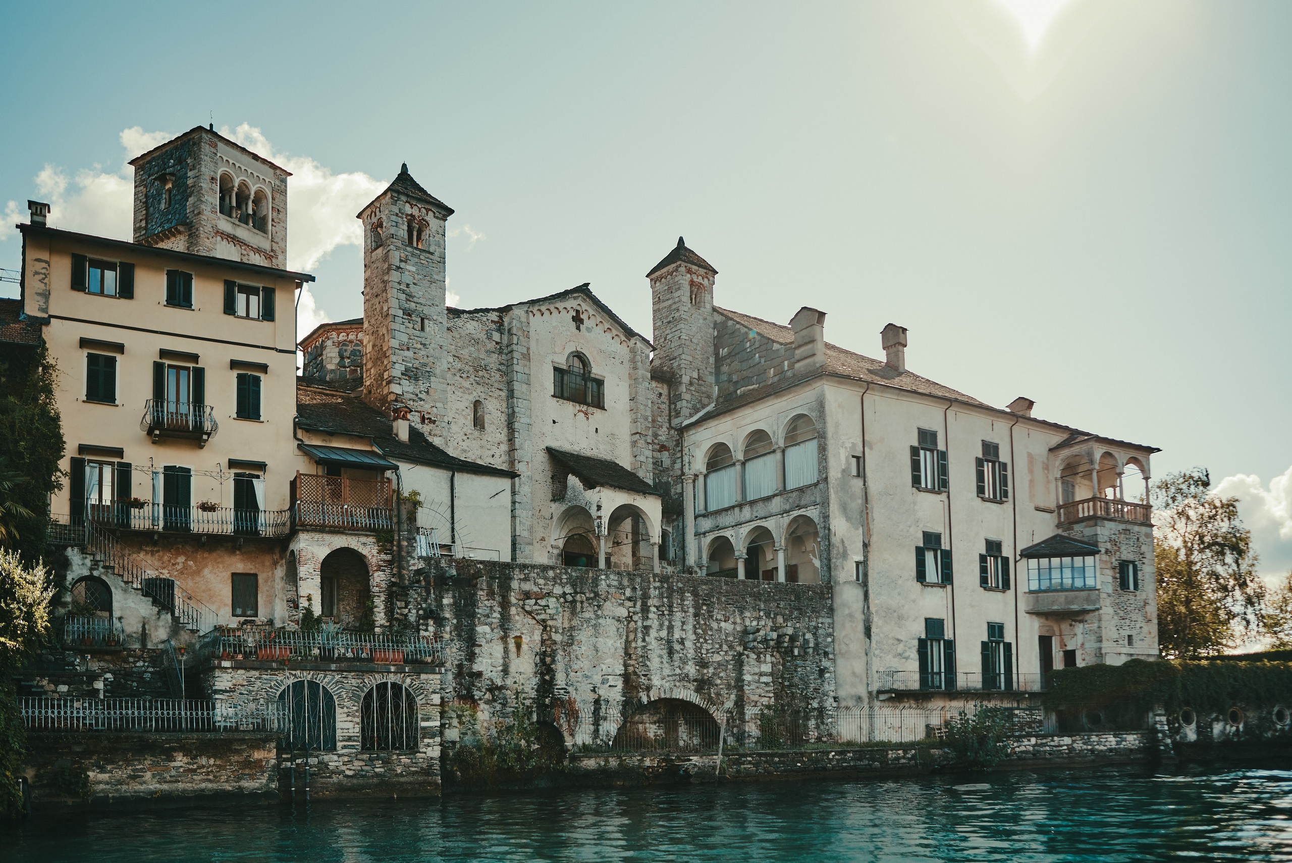 wedding photographer lake orta san giulio