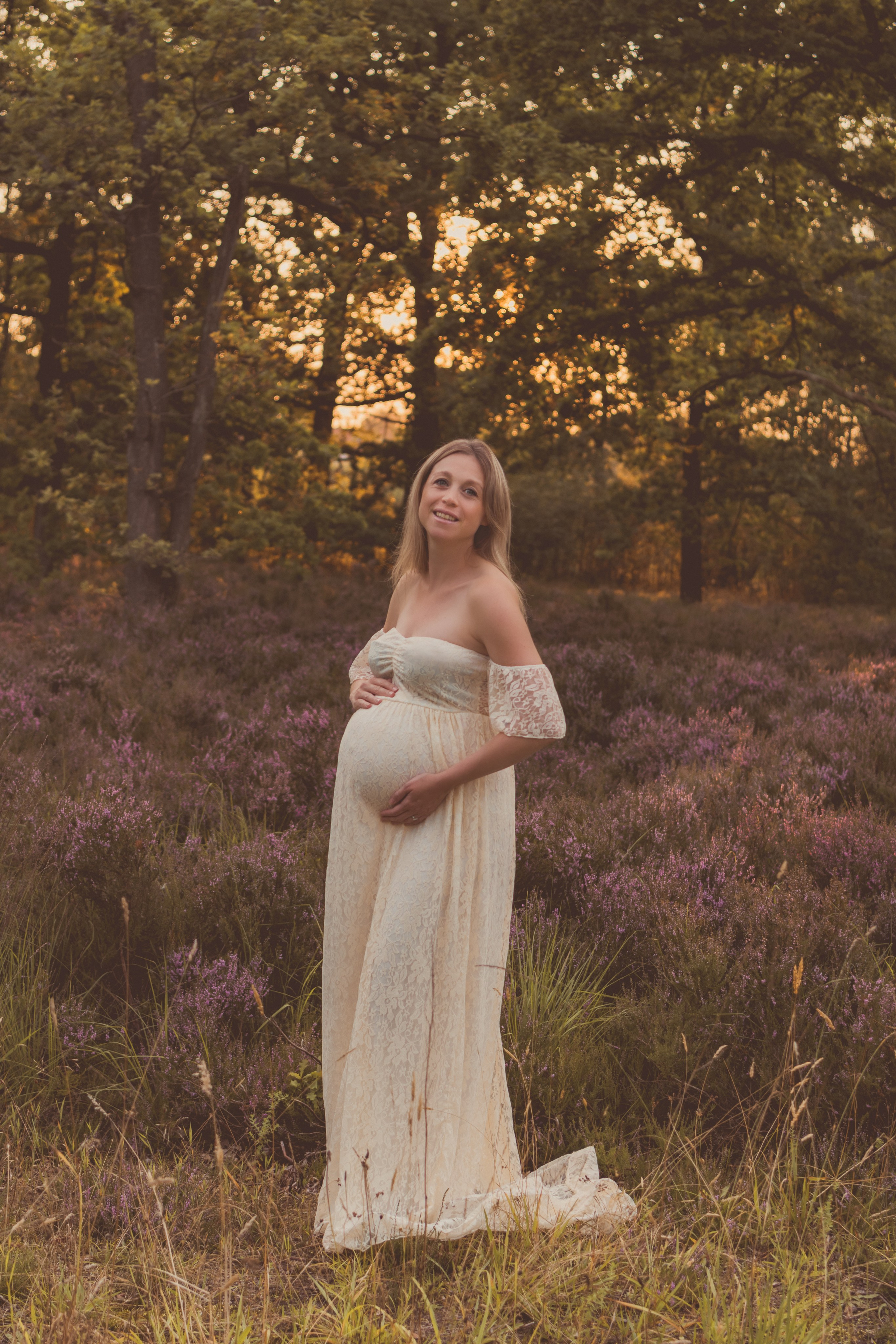 Jennie. Maternity Newborn and Family photographer Hamburg Claire Hambley