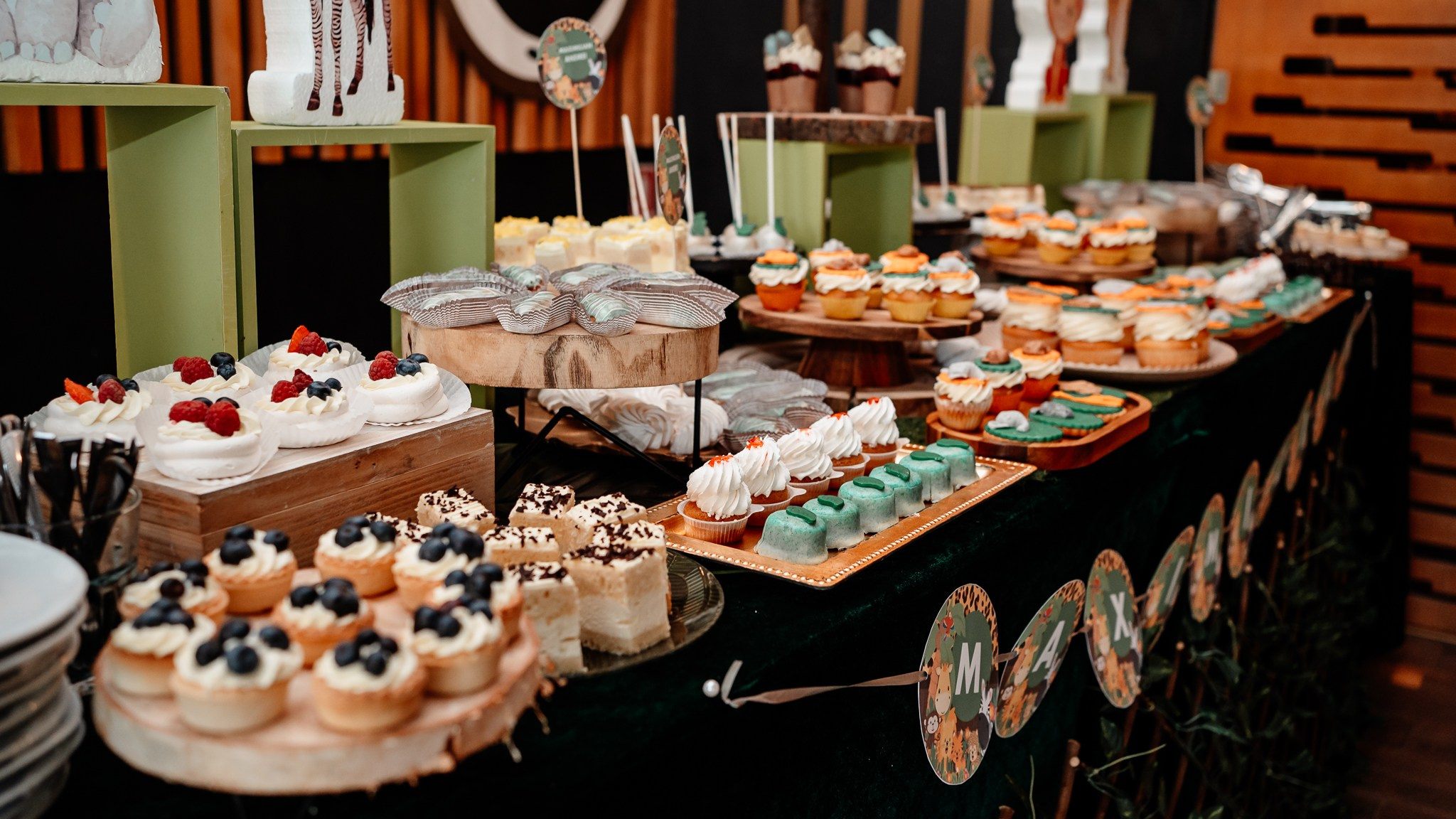 Fotograf de Botez în București- Mihai Popa Fotograf. Fotograf Nuntă & Botez București - Mihai Popa | Dincolo de oameni, imortalizez emoții!