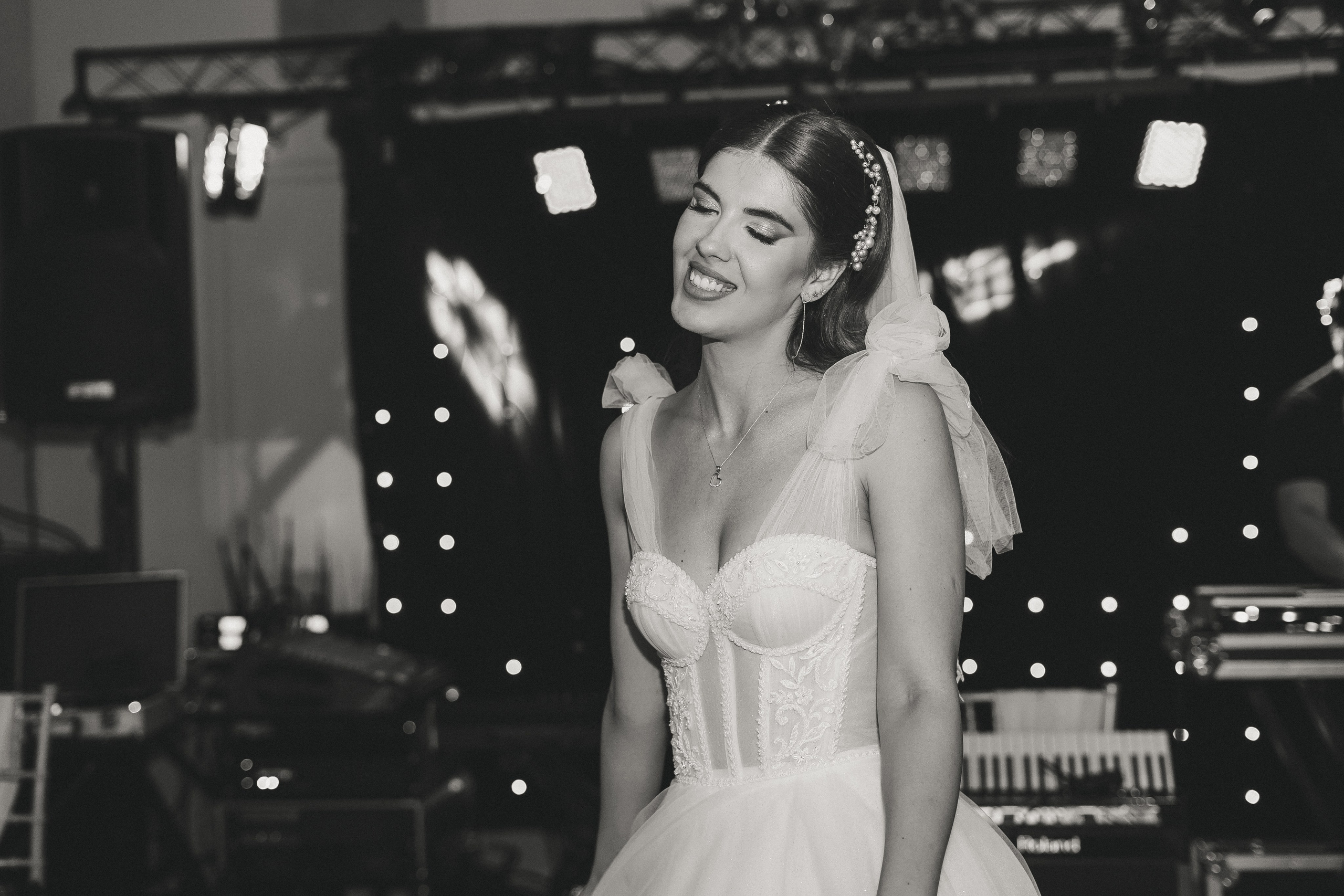 Simona & Gabriel. Dara Lens | The art of remembering