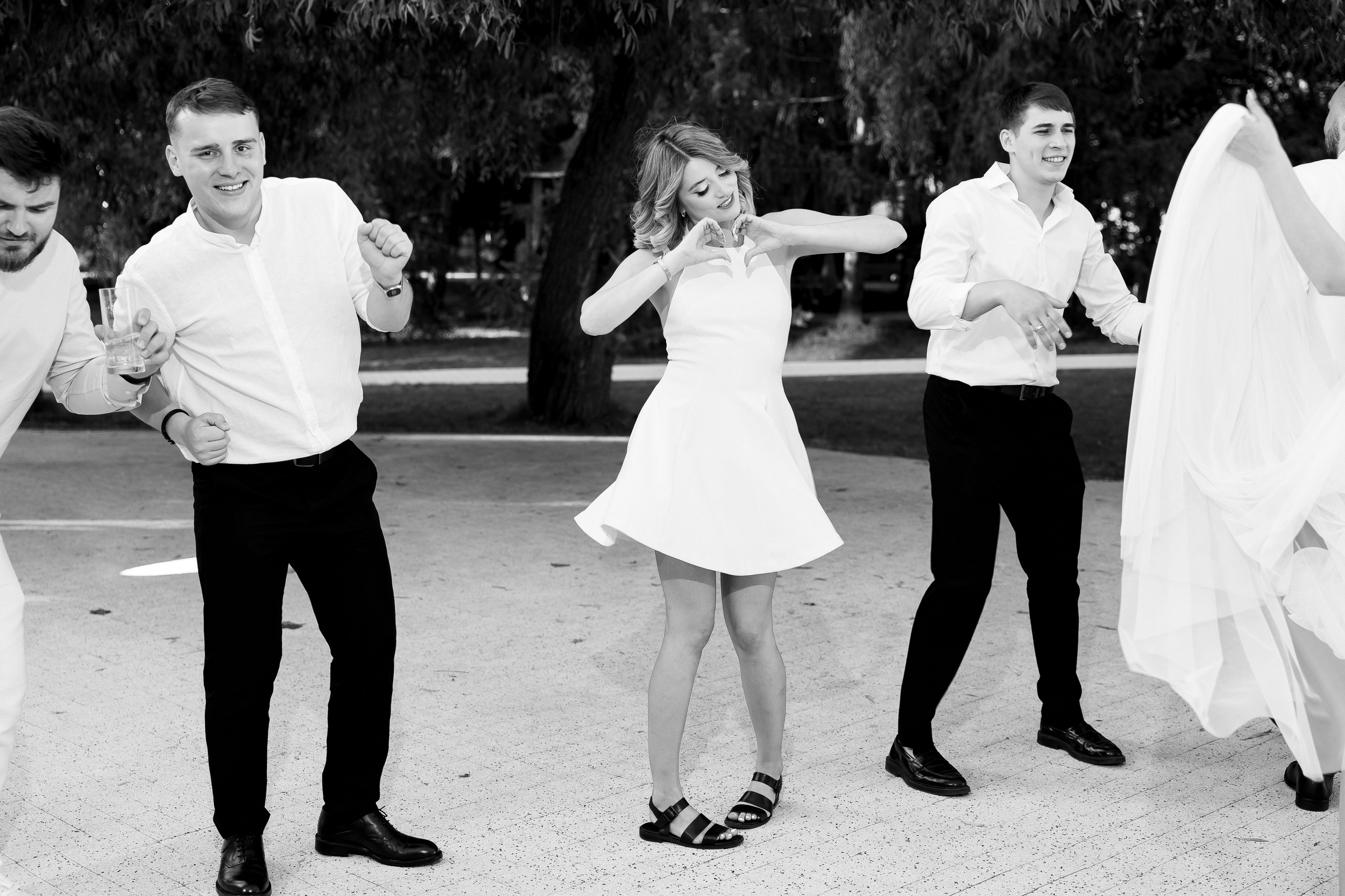 Florin & Corina — Complexul Turistic Costesti — Wedding Day. Servicii Foto și Video 067188353