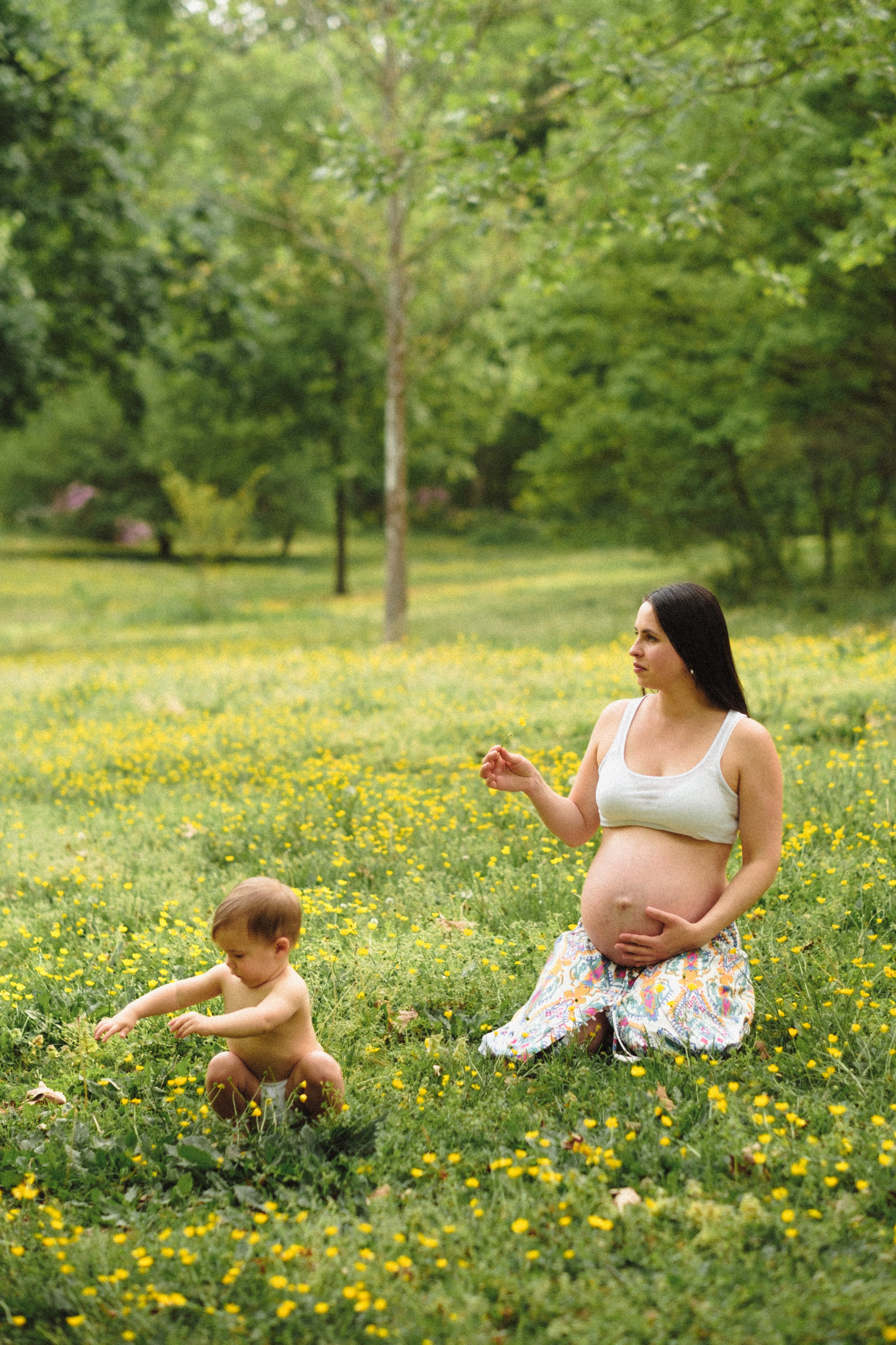Maternity Photography Portfolio | Artistically capturing pregnancy in Richmond, VA. Family Photographer Anna Dobrovolskaia | Richmond, VA