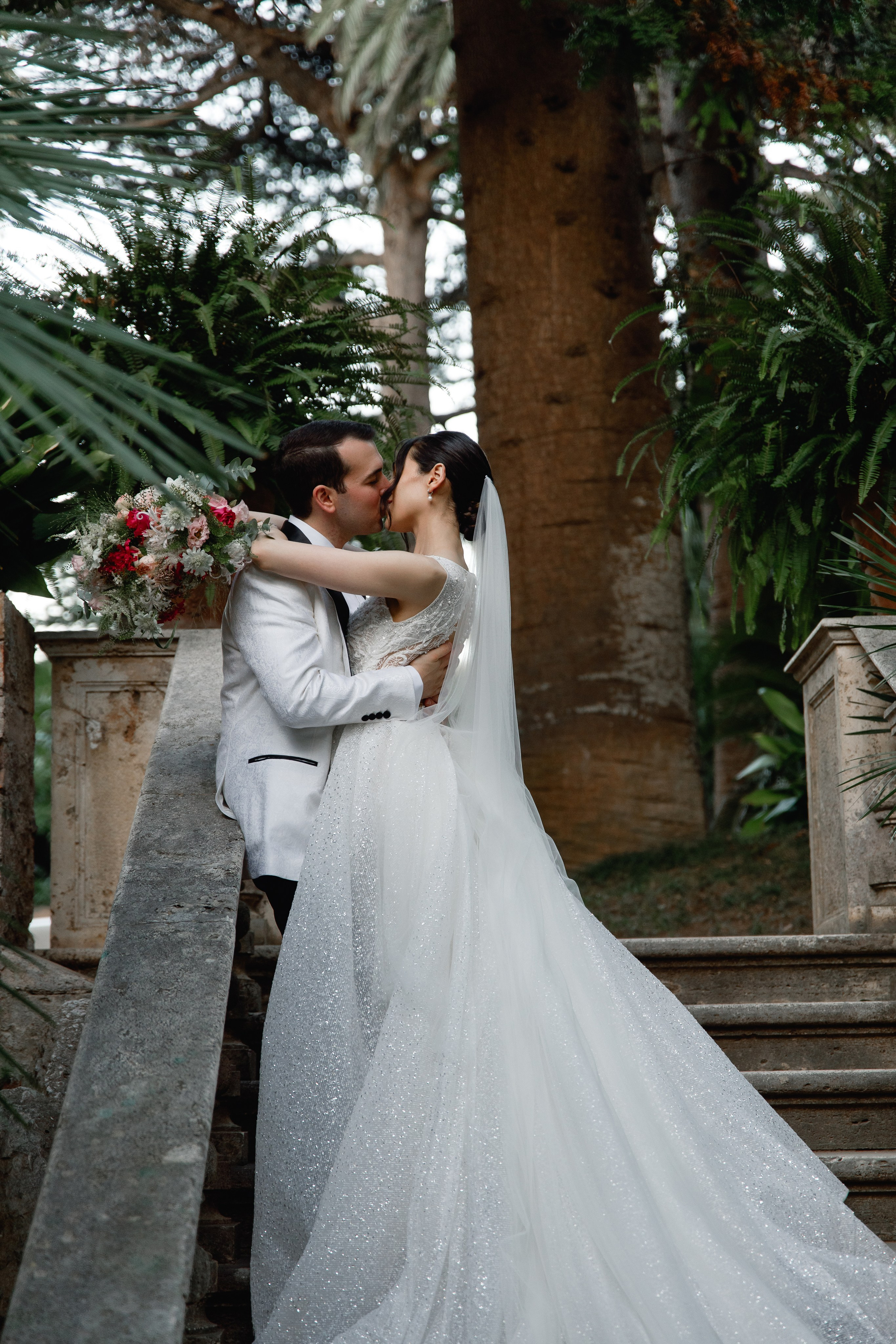 Wedding photographer Italy Rome, Tuscany, Lake Como, Sicily, Puglia. Wedding Photographer Rome Tuscany Como Sicily Puglia Amalfy Italy- Oksana Savenchuk