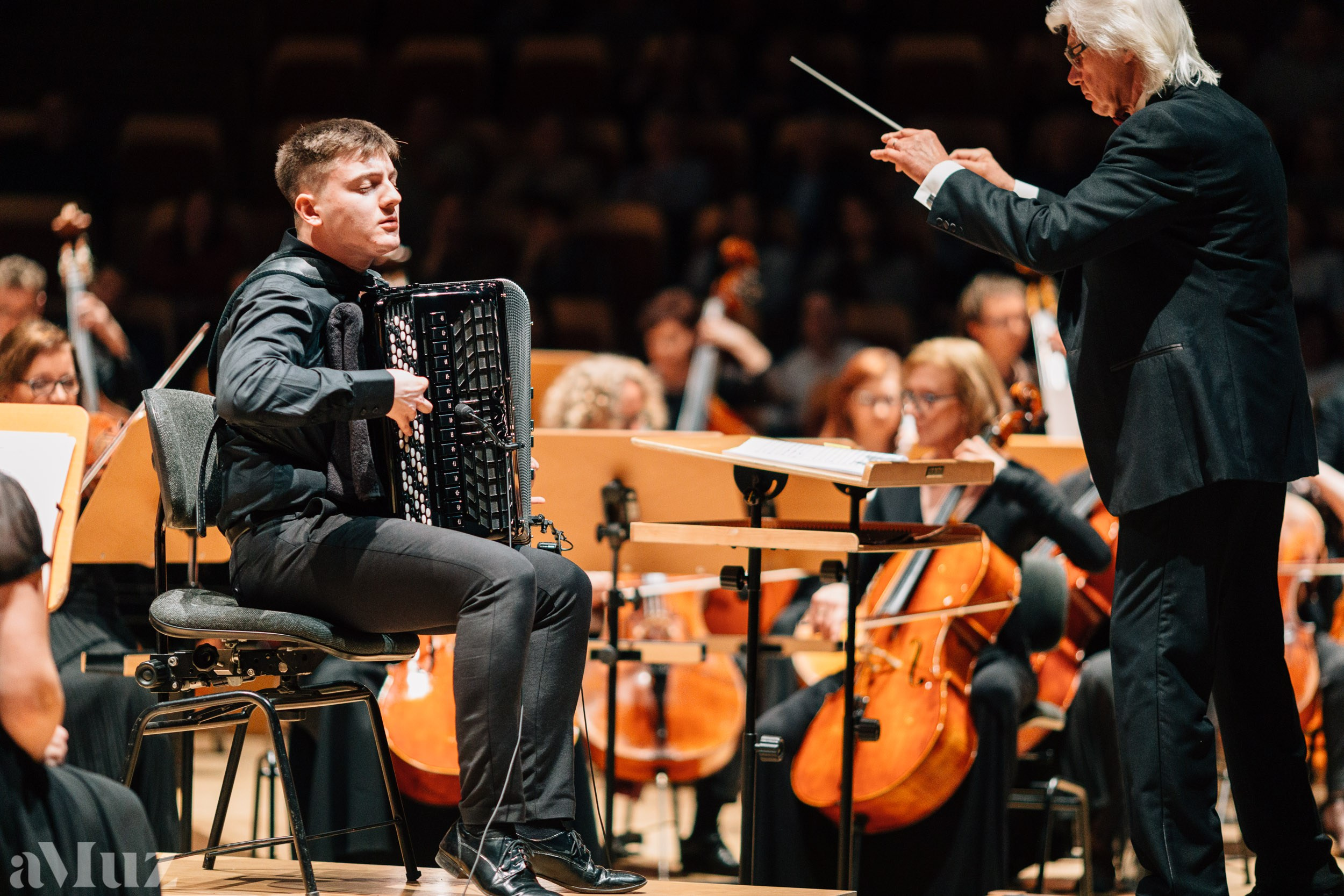 Filharmonia Bałtycka. Fotograf Ślubny Warszawa - Sesje Biznesowe Rodzinne Eventy