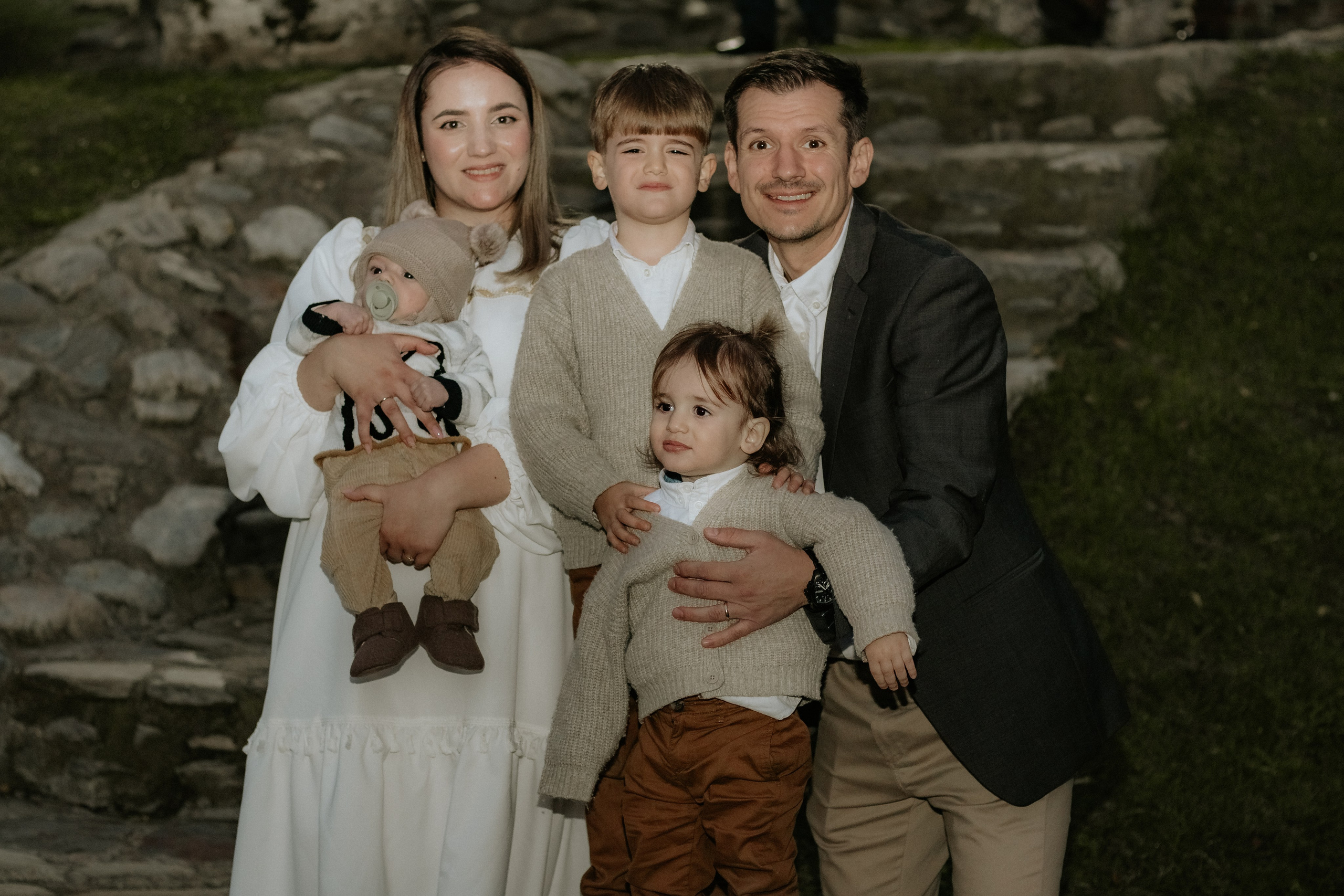 Razvan. Fotograf si videograf — evenimente si studio