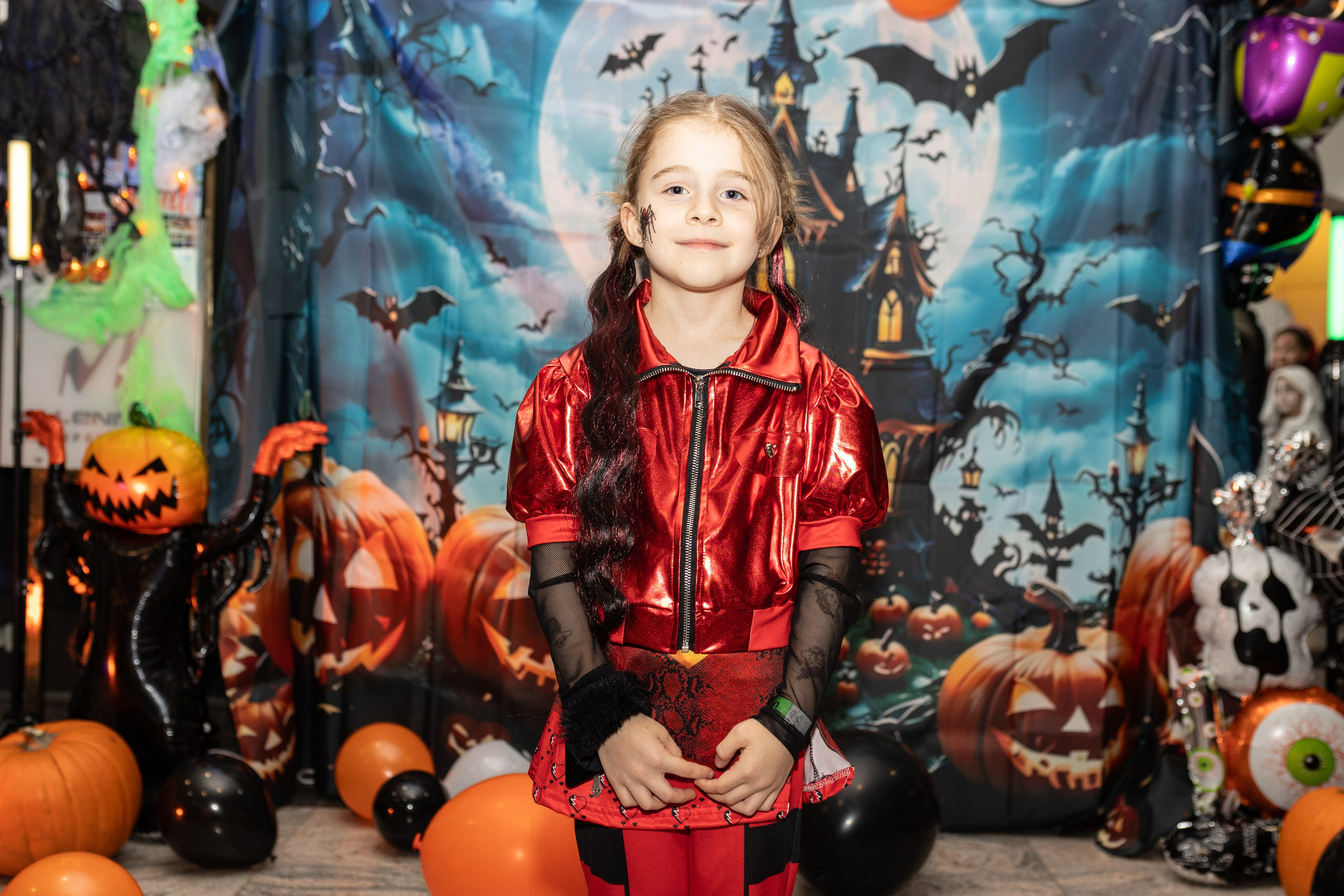 Leo dance studio Helloween 2025. Семейный и детский фотограф в Варшаве Мила Бобровская