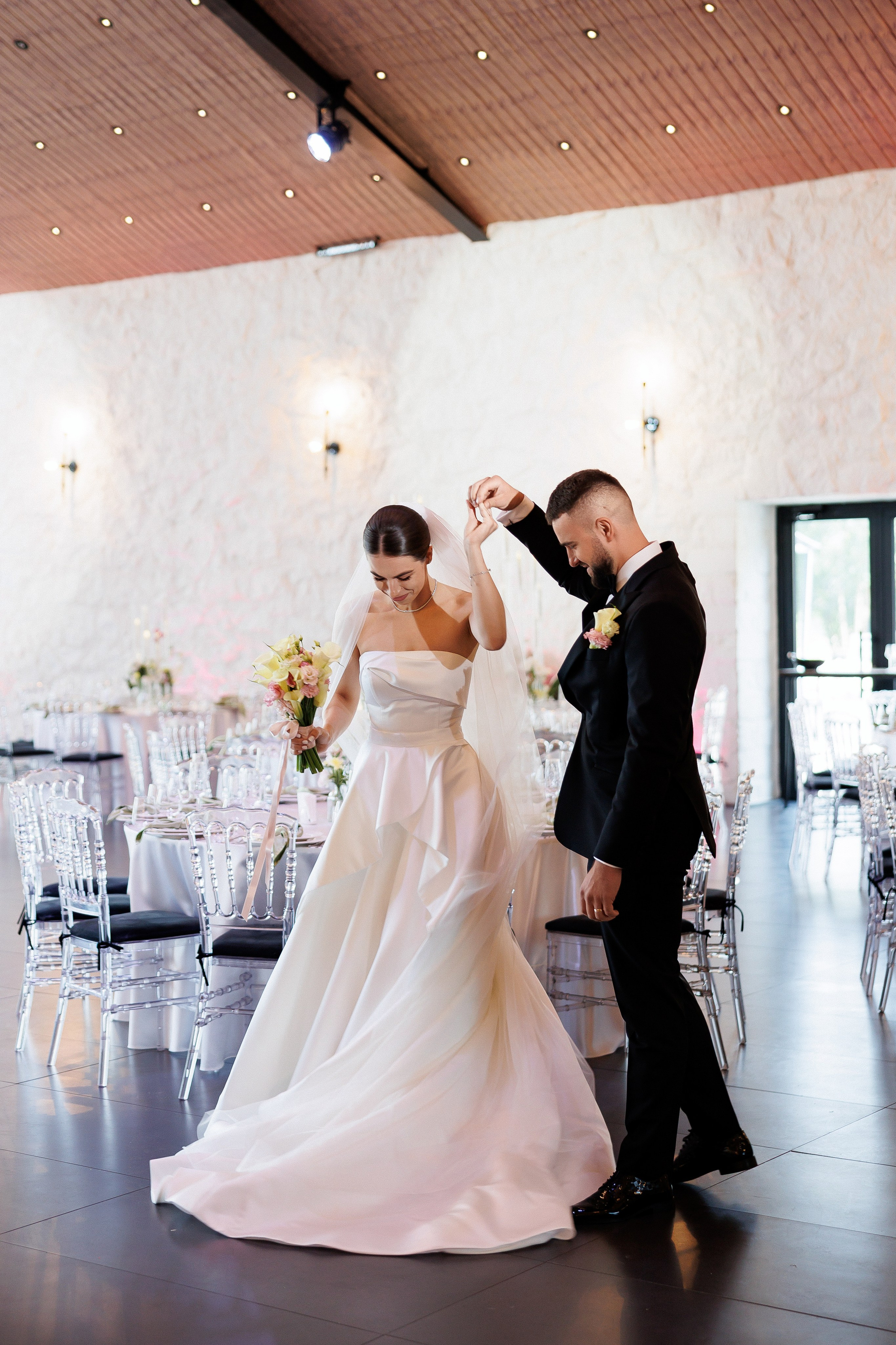 Gabriel & Evelina — Lago — Wedding Day. Servicii Foto și Video 067188353