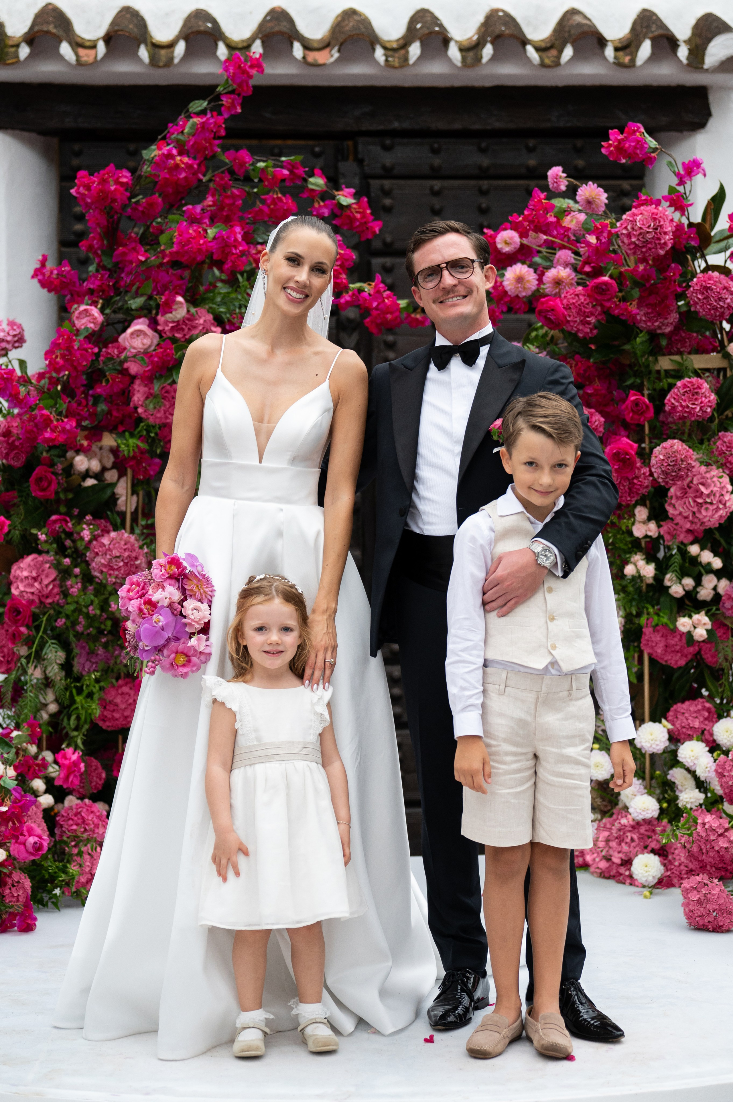 Nico & Mira. Wedding photographer in Spain