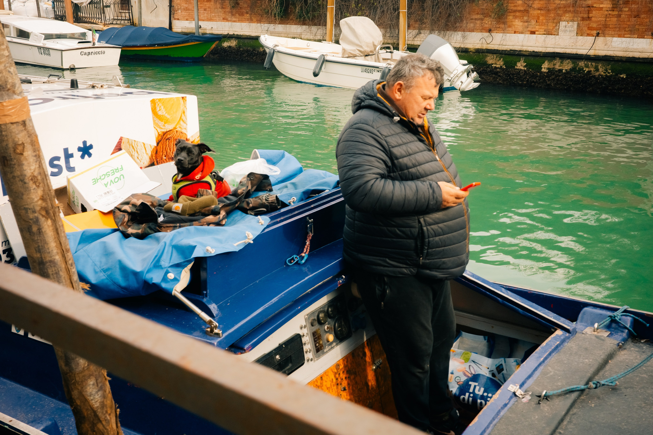 Street. Maria Sher. Professional photographer from Porto, Portugal