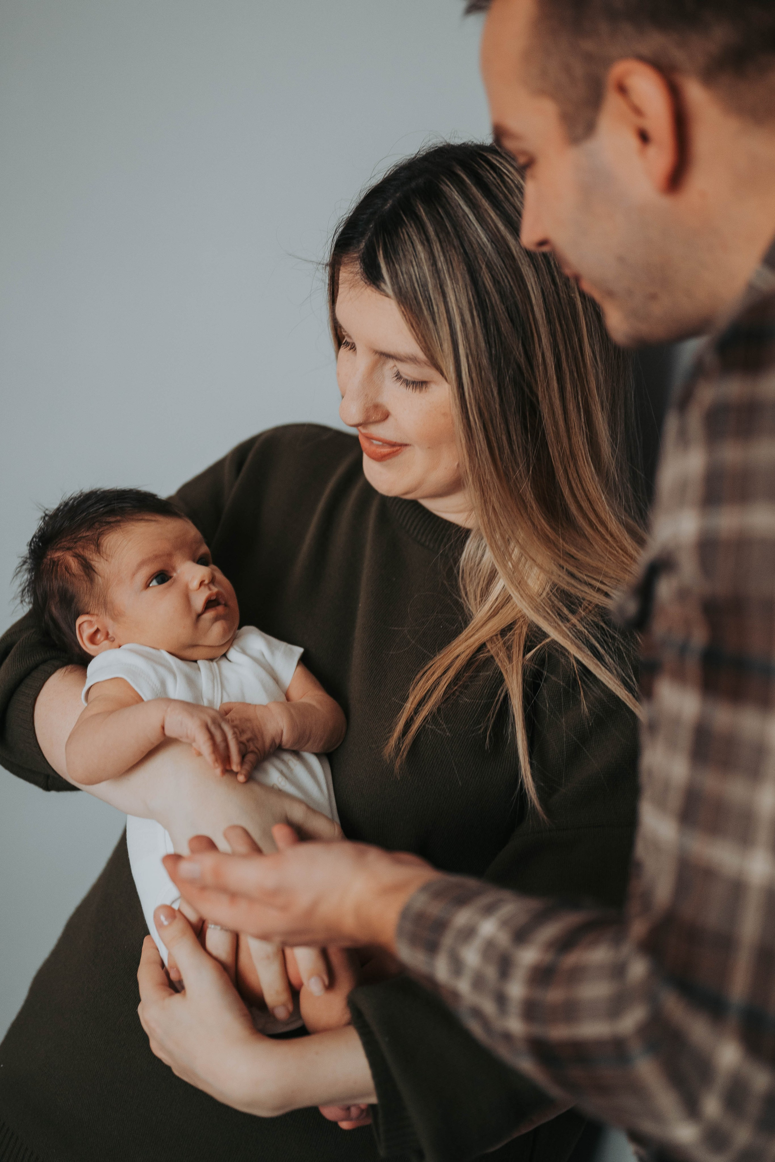 FOTOGRAFISANJE BEBA KOD KUĆE. Dečiji i porodični fotograf
