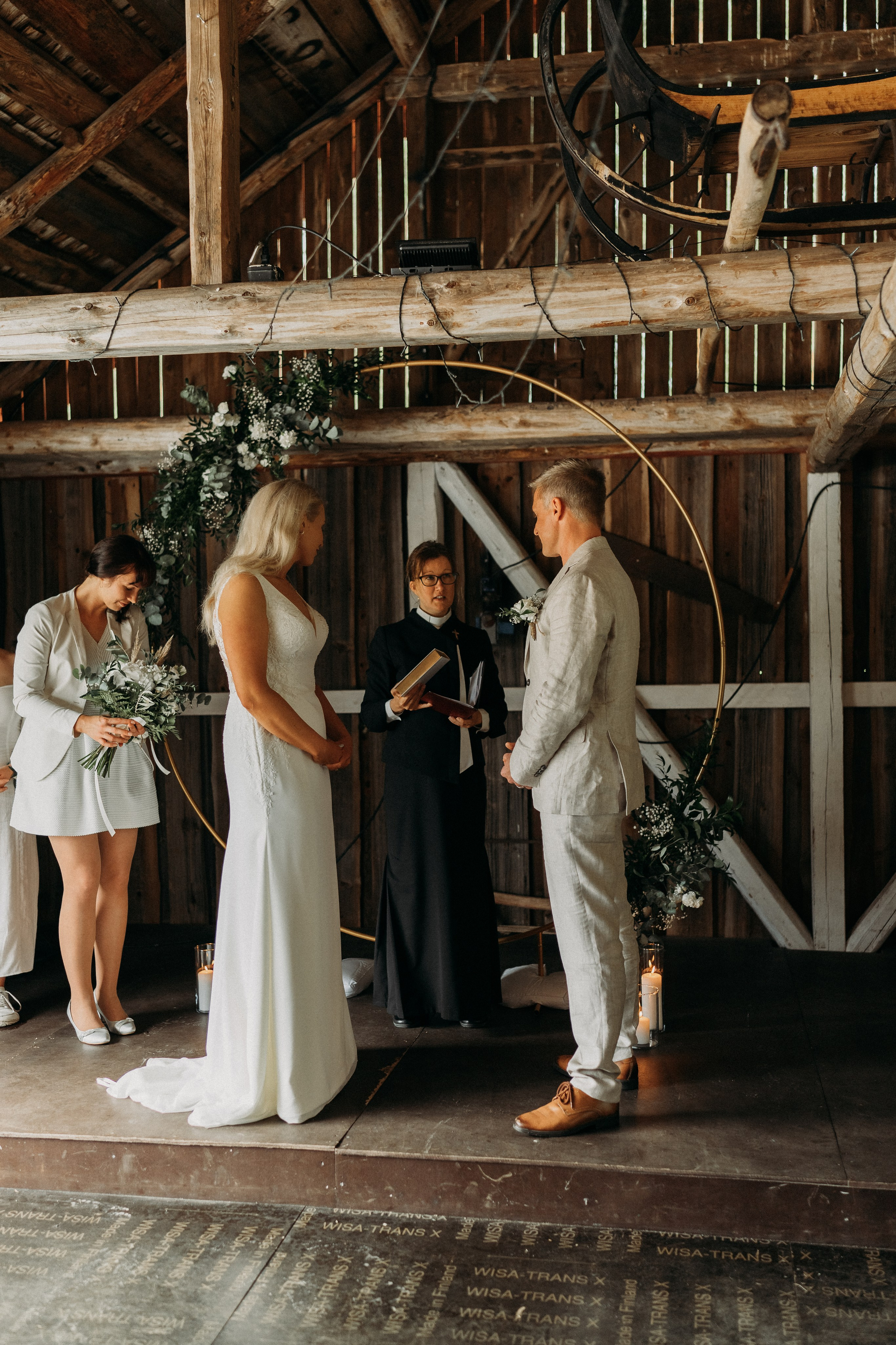 A&O. Wedding and portrait photographer in Helsinki Vickan O